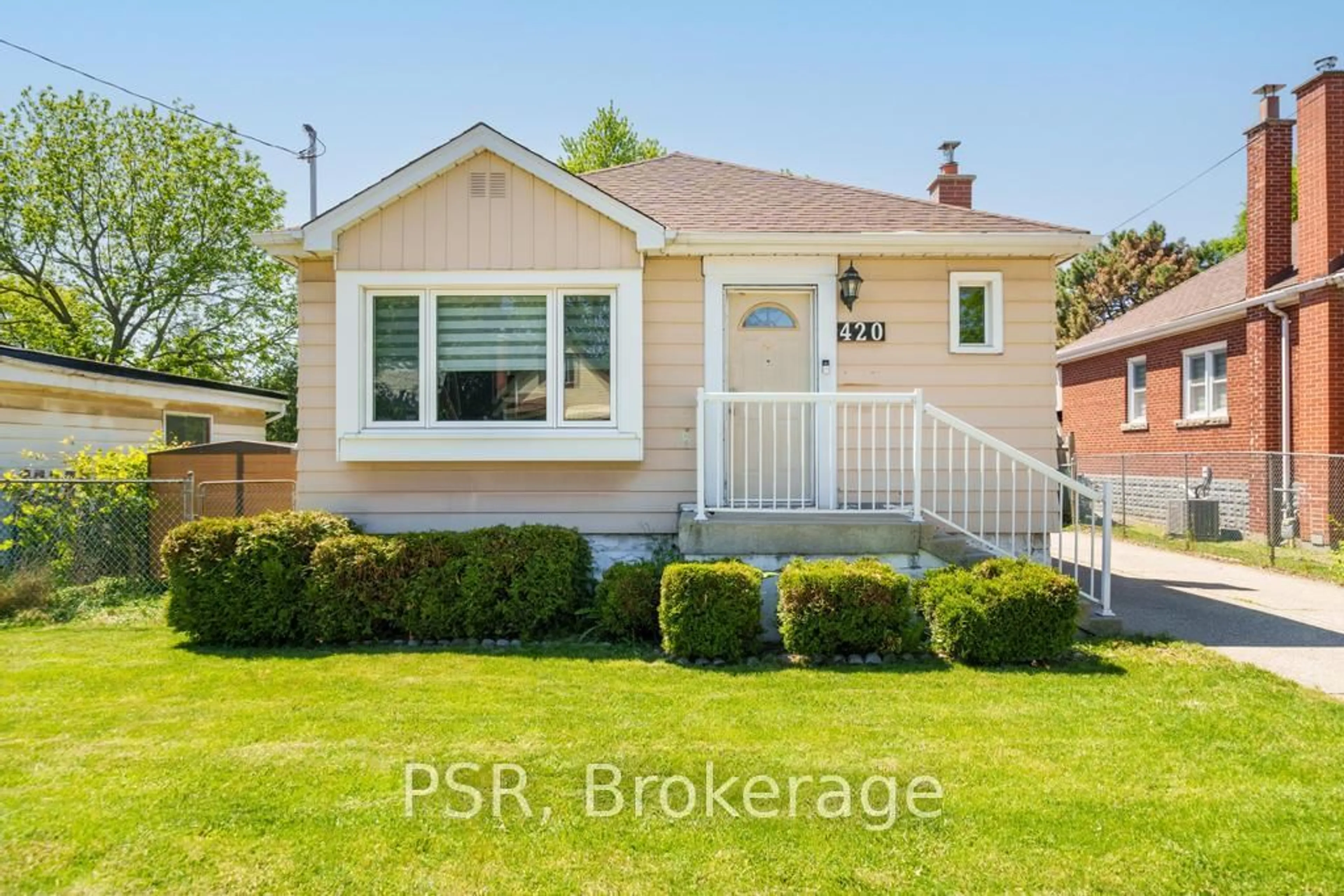 Unknown for 420 Upper Gage Ave, Hamilton Ontario L8V 4H9