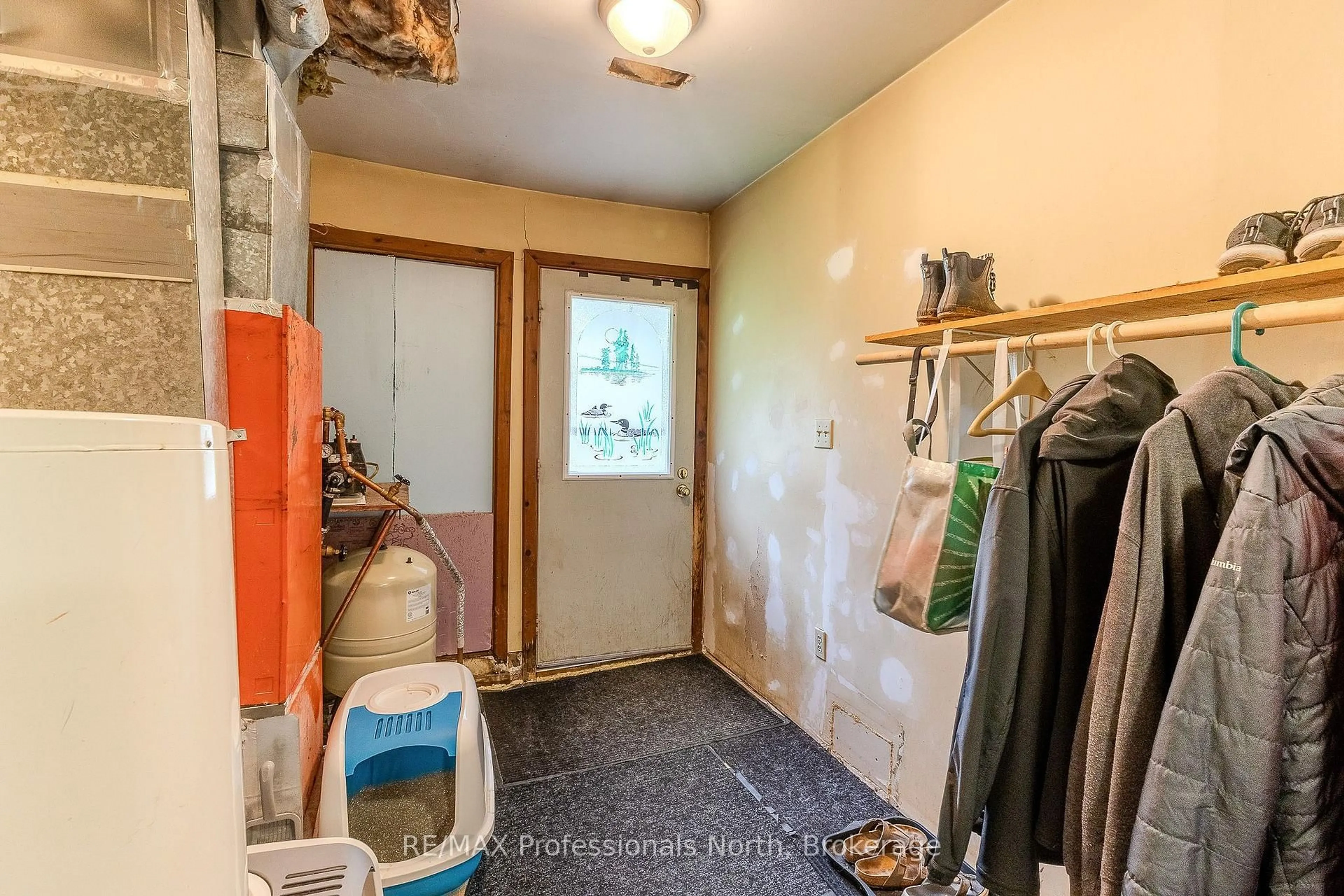 Laundry room for 3120 Gelert Rd, Minden Hills Ontario K0M 2K0