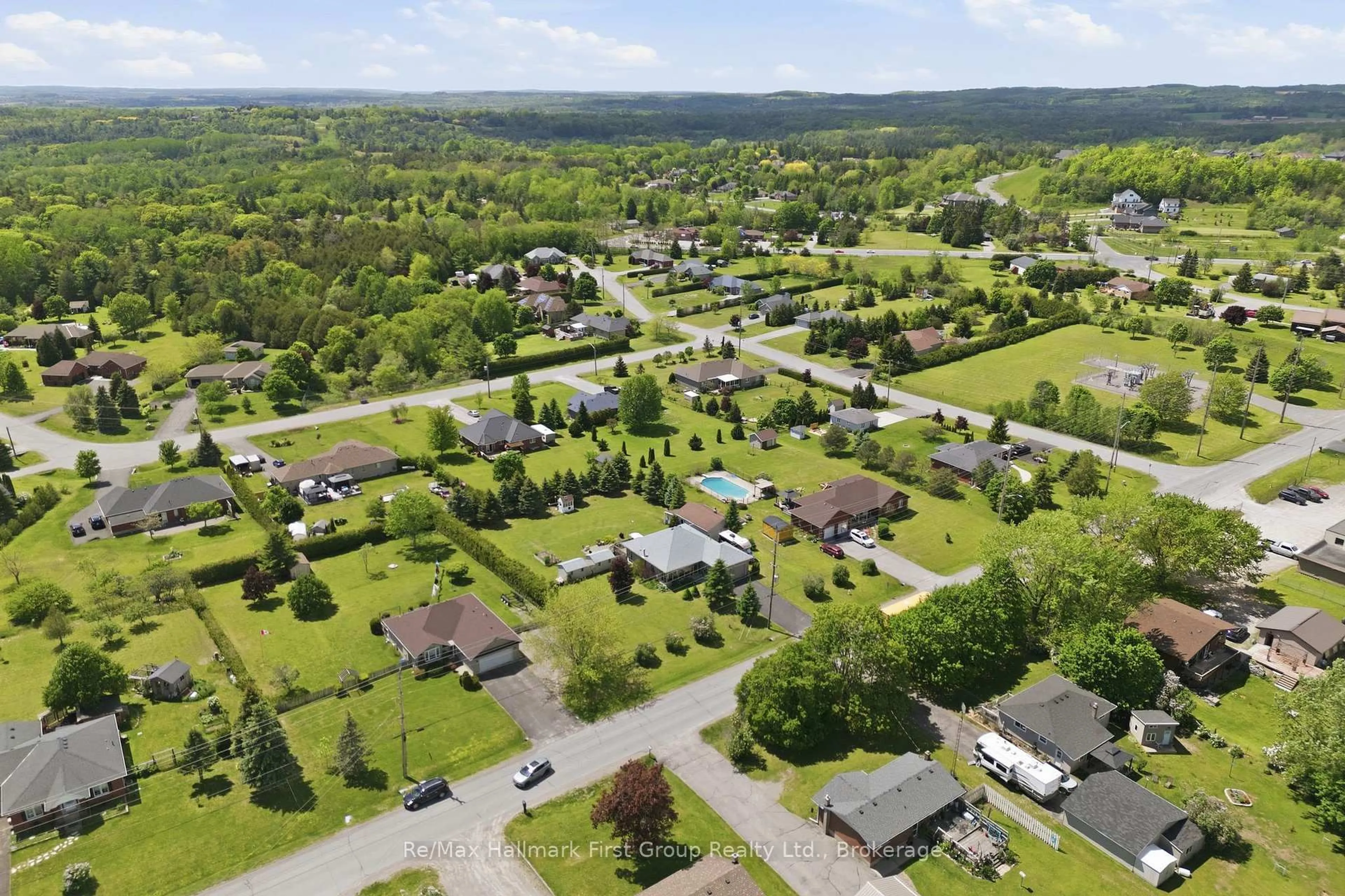 A pic from outside/outdoor area/front of a property/back of a property/a pic from drone, unknown for 2518 Nagle Rd, Hamilton Township Ontario K0K 1C0