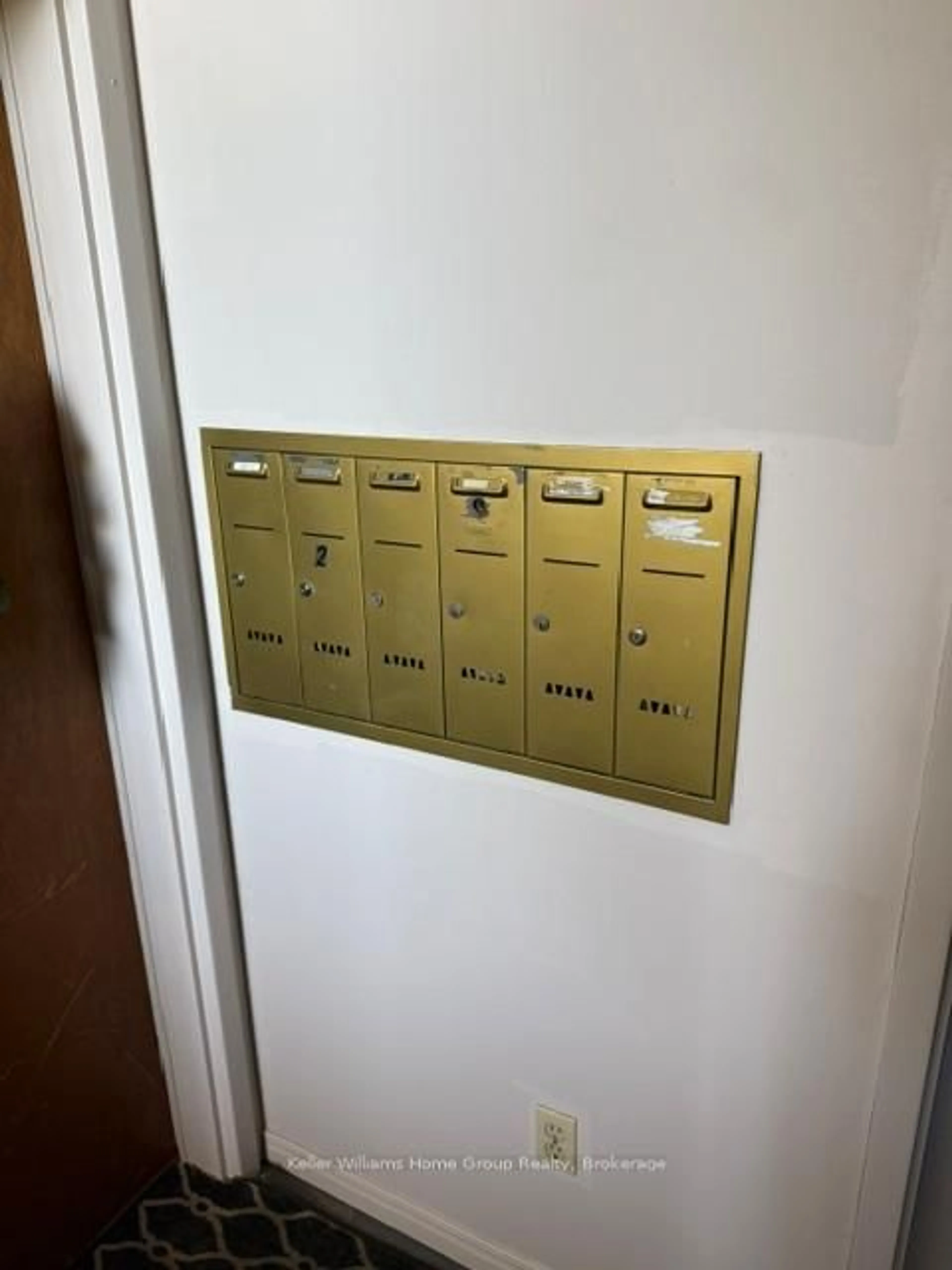 Storage room or clothes room or walk-in closet for 115 St George St, Centre Wellington Ontario N1M 1H8