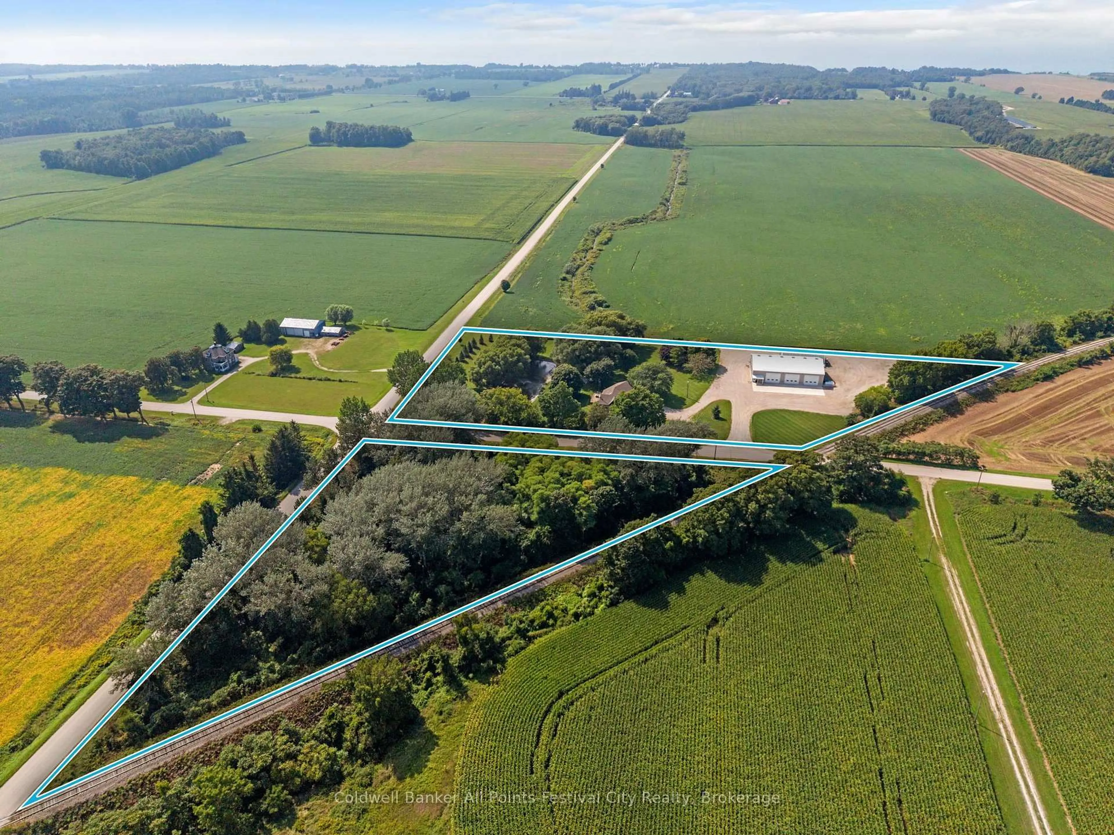 A pic from outside/outdoor area/front of a property/back of a property/a pic from drone, unknown for 79617 Orchard Line, Central Huron Ontario N7A 3X8