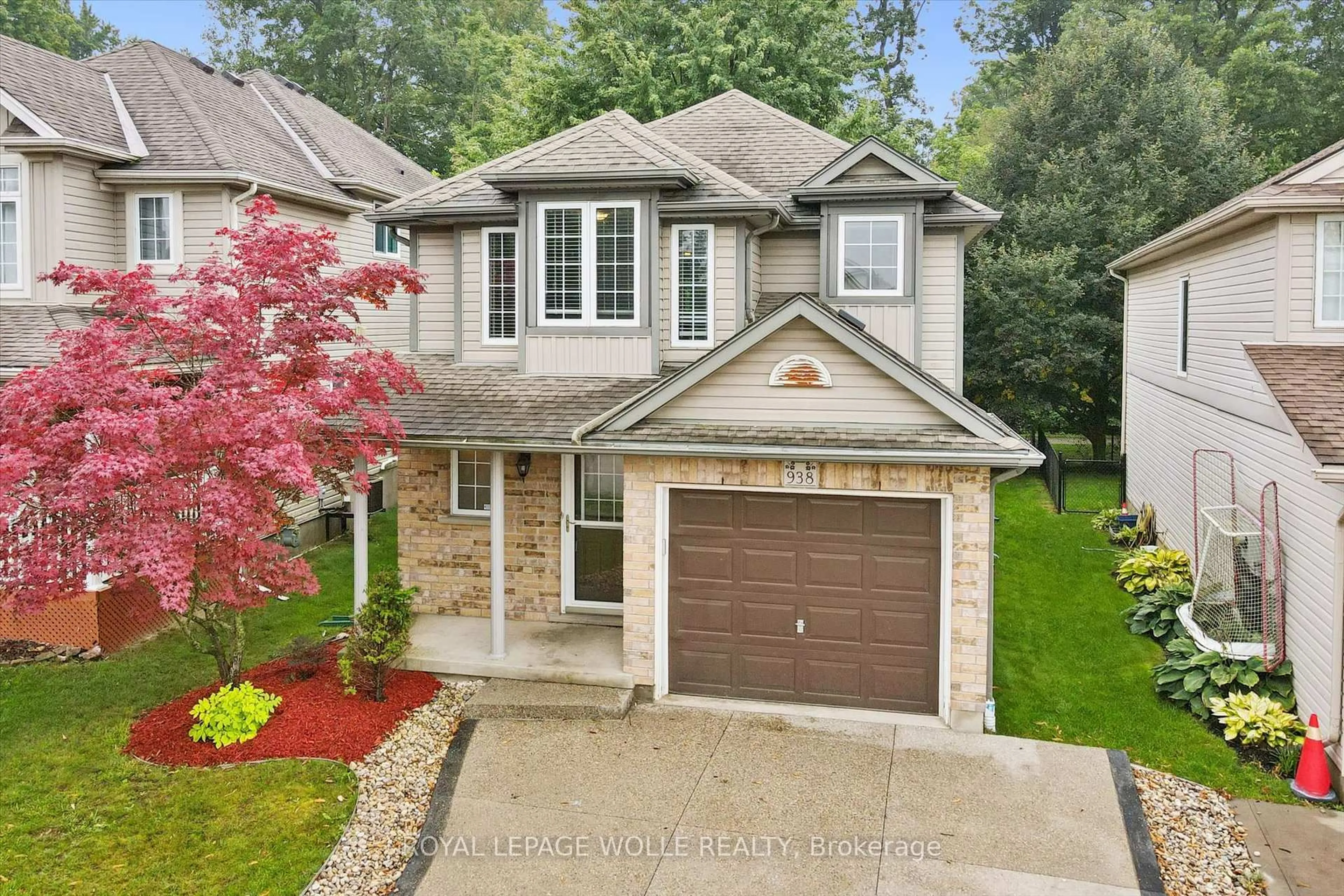 Home with brick exterior material, street for 938 Atlantic Blvd, Waterloo Ontario N2K 4L5