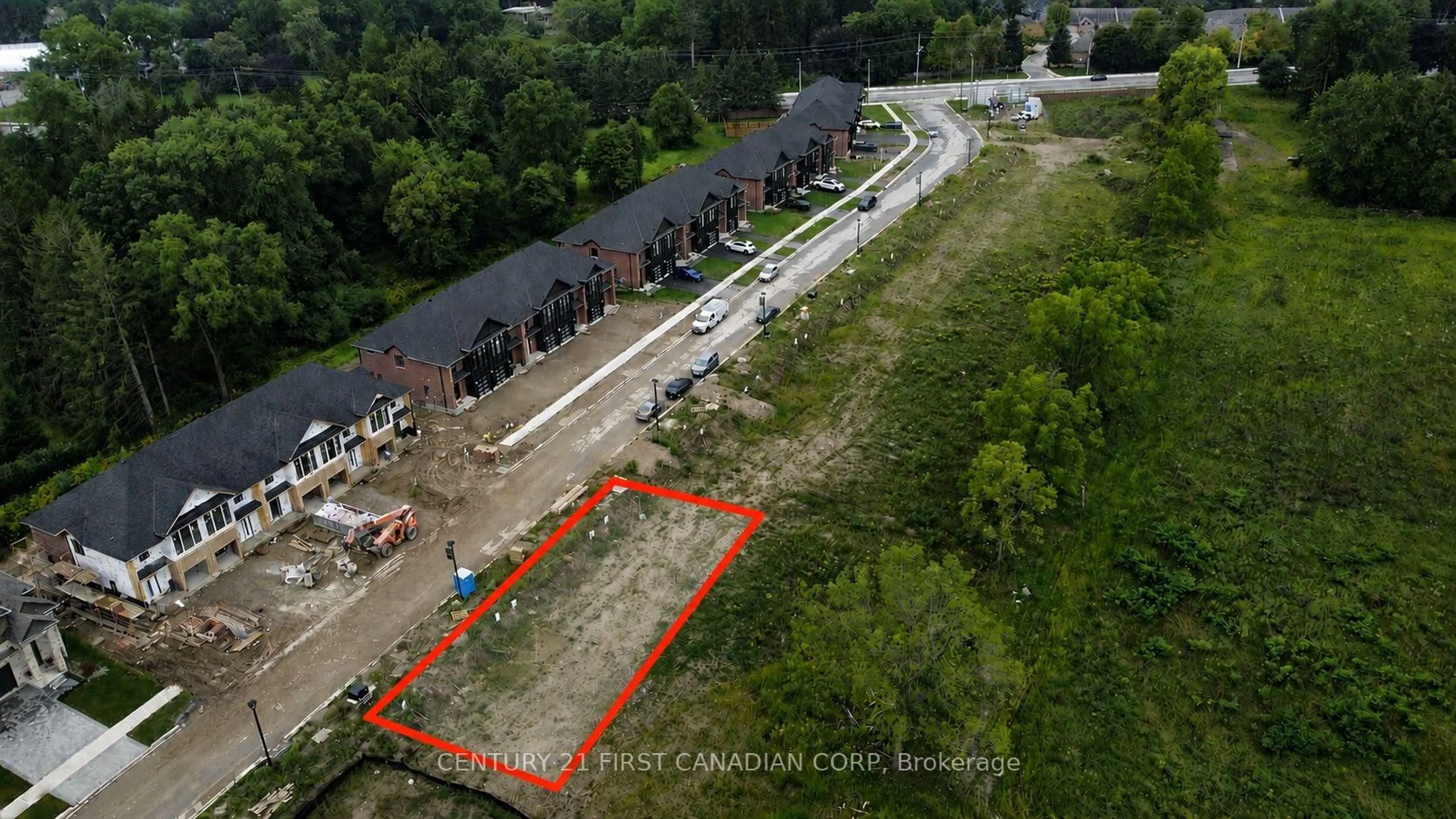 A pic from outside/outdoor area/front of a property/back of a property/a pic from drone, building for 6890 HEATHWOODS Ave, London South Ontario N6P 1H3