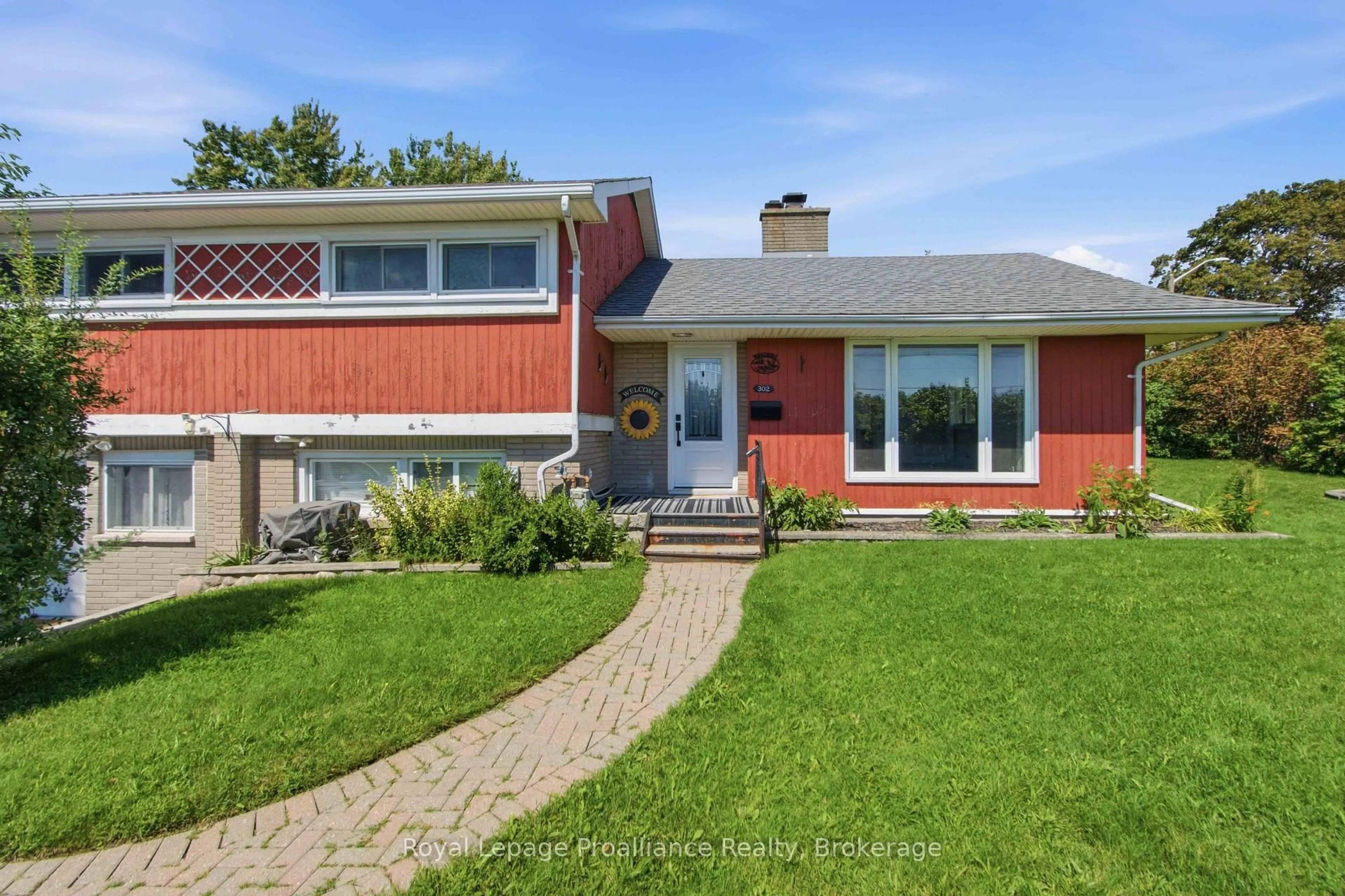 Home with brick exterior material, street for 302 King St, Quinte West Ontario K8V 3X5