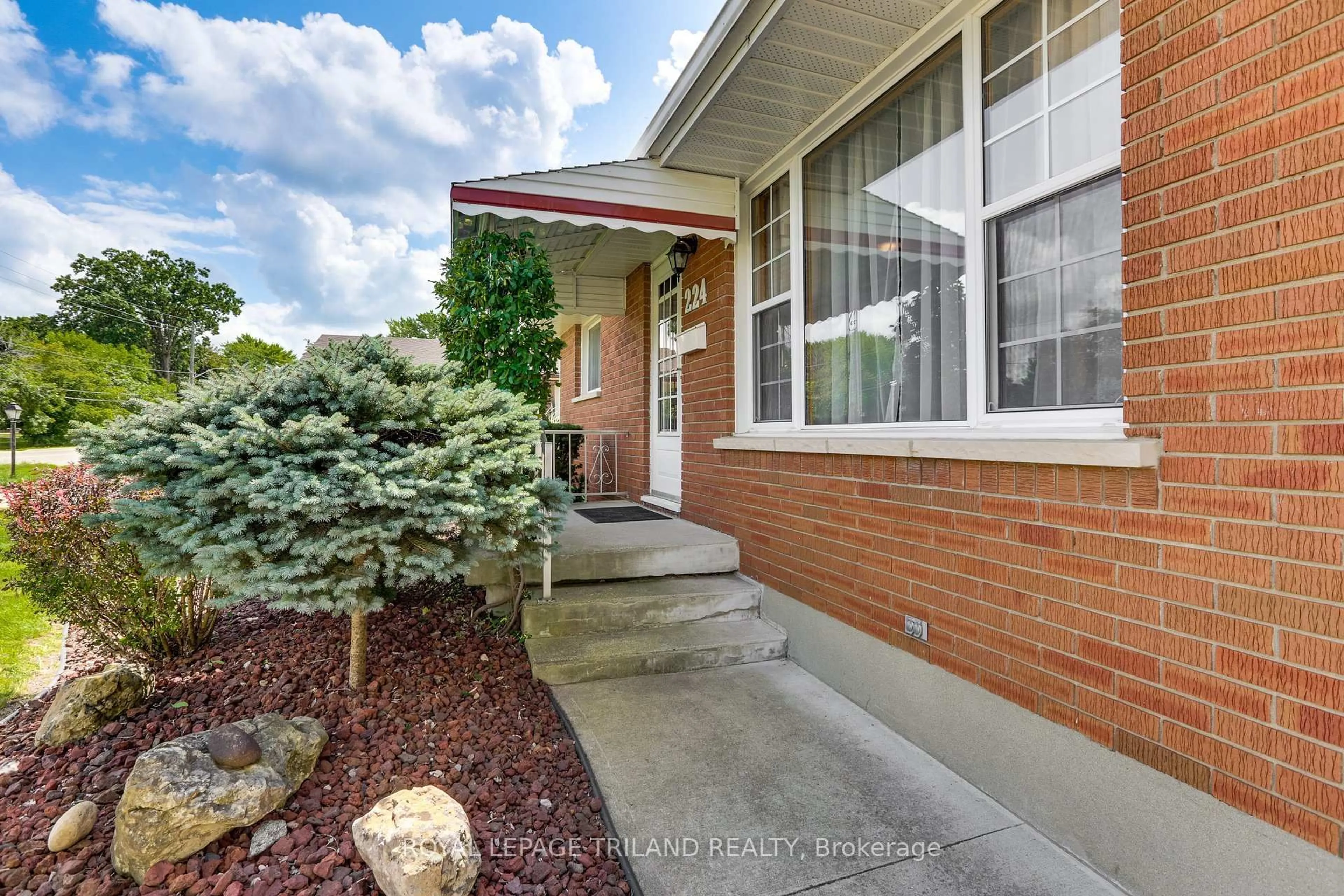 Home with brick exterior material, street for 224 McKellar St, Strathroy-Caradoc Ontario N7G 2Y5