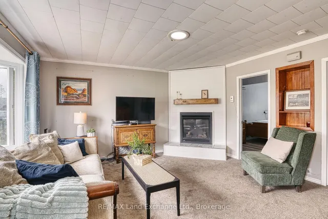 244 Clarendon St, Saugeen Shores 3