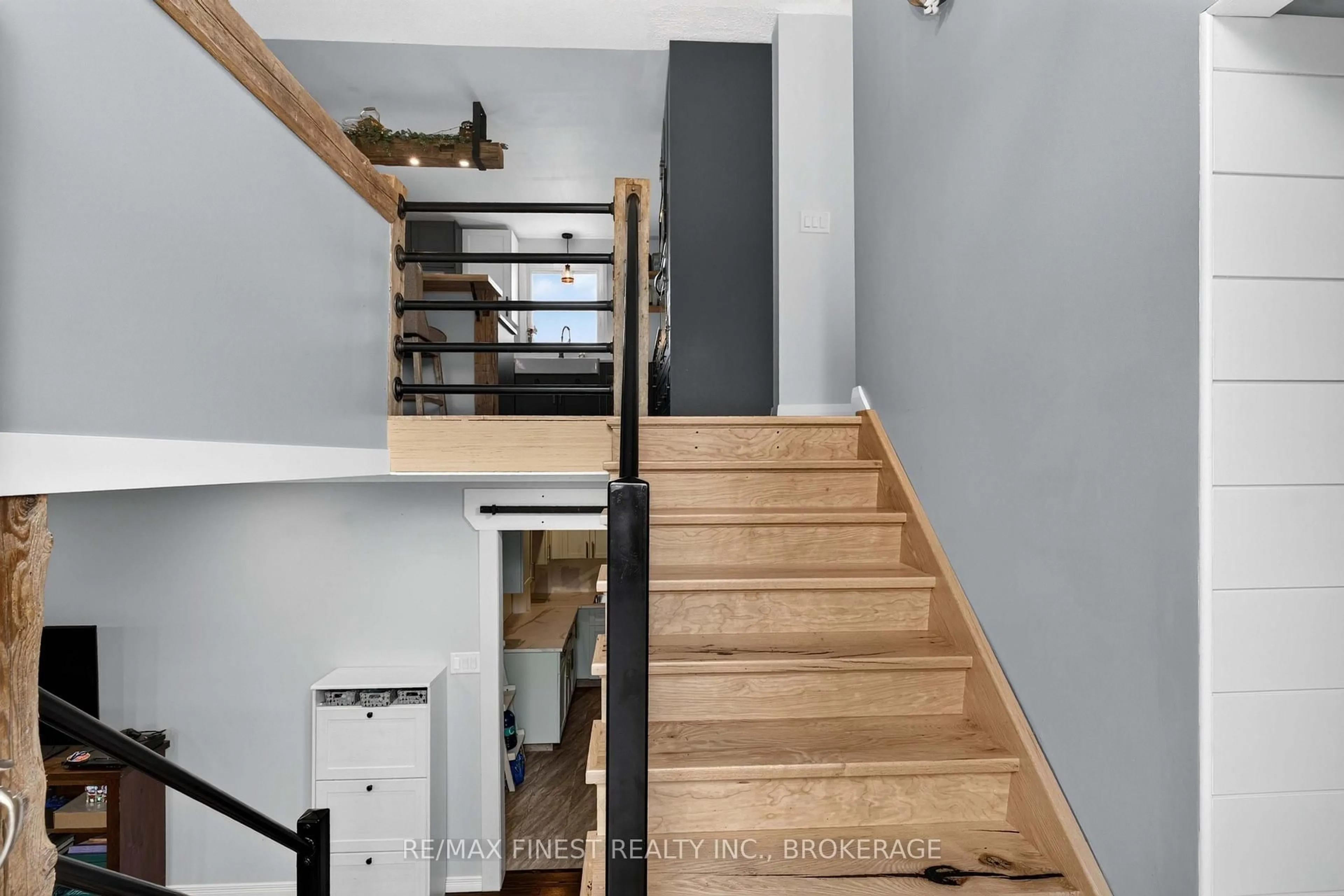 Stairs for 2359 Keeley Rd, Sydenham Ontario K0H 2T0