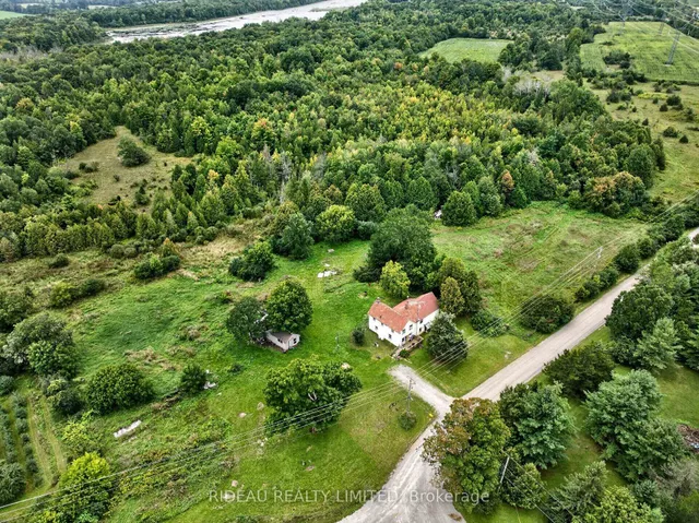2011 Fairview Rd, Rideau Lakes 3