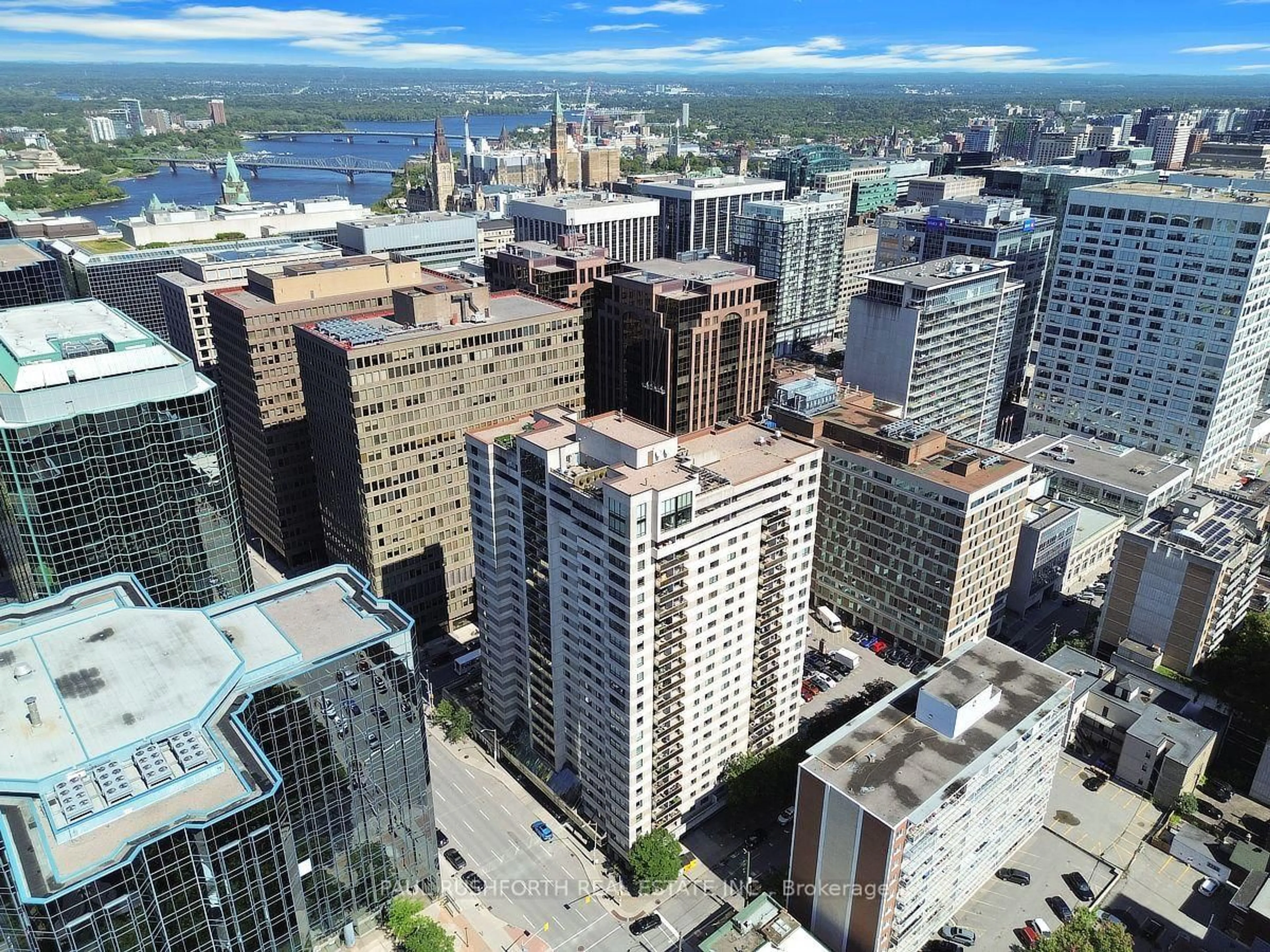 A pic from outside/outdoor area/front of a property/back of a property/a pic from drone, city buildings view from balcony for 199 Kent St #2006, Ottawa Ontario K2P 2K8