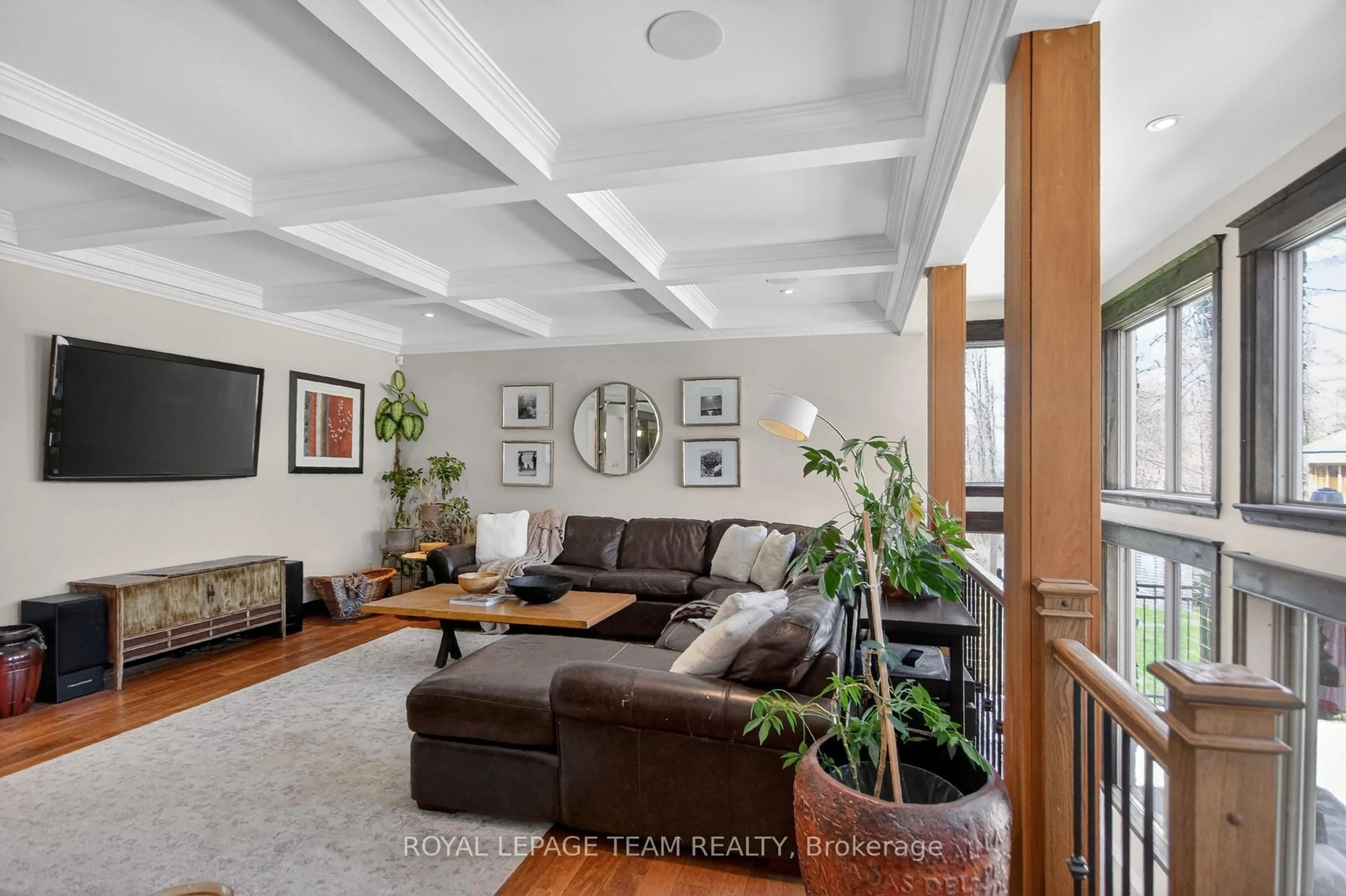Living room with furniture, unknown for 1671 Reindeer Way, Ottawa Ontario K4P 0A2
