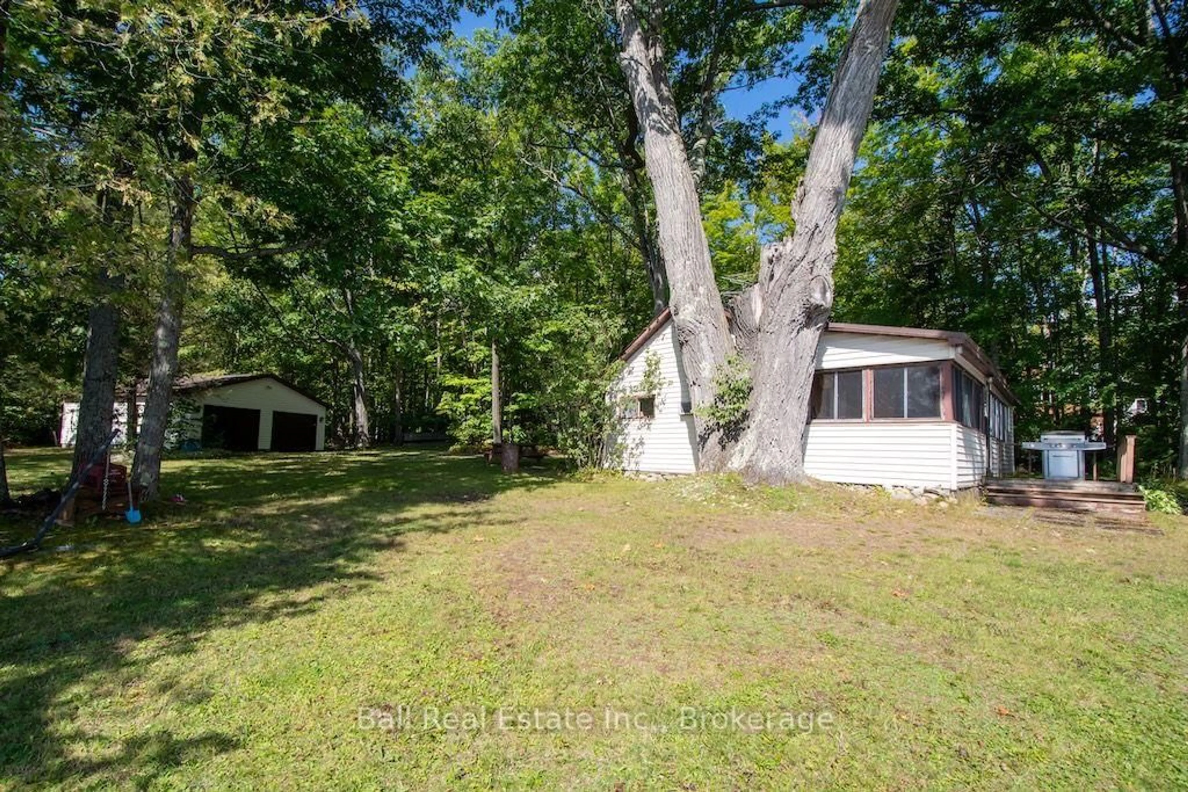 A pic from outside/outdoor area/front of a property/back of a property/a pic from drone, forest/trees view for 2875 Pearson Lane, Selwyn Ontario K0L 2H0