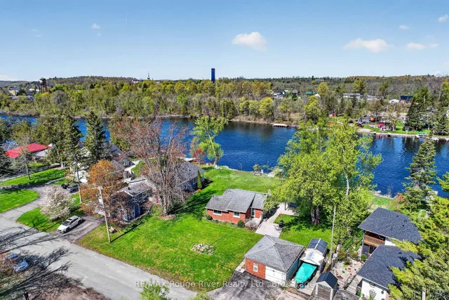 169 Cedar Dr, Trent Hills 4