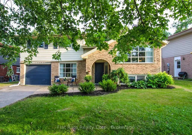 1243 Bridle Dr, Peterborough 2