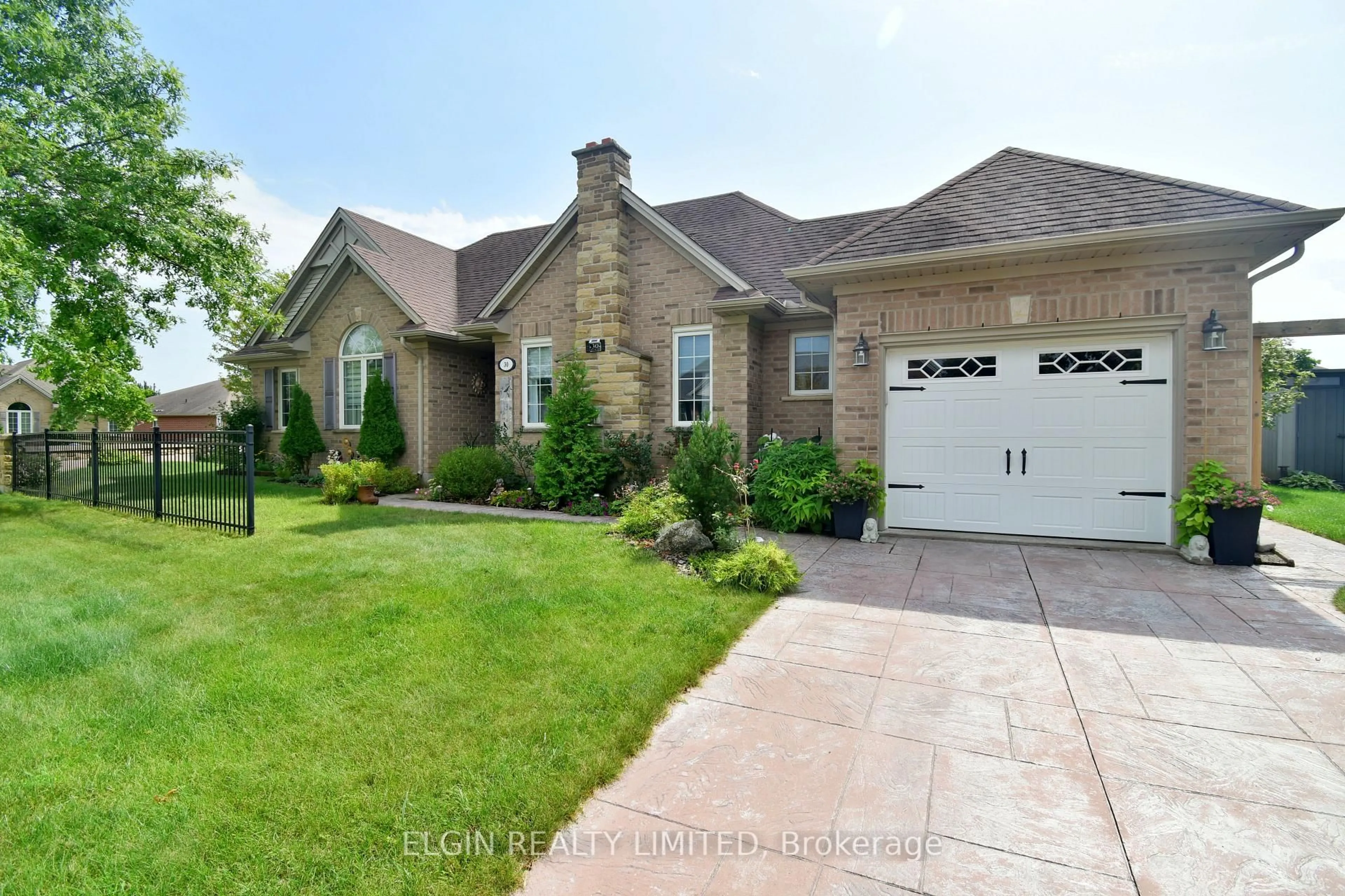 Home with brick exterior material, street for 30 Peach Tree Blvd, St. Thomas Ontario N5R 0B5