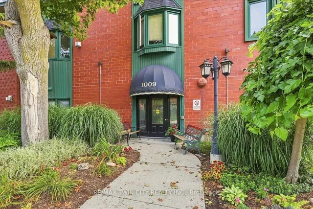 1009 Queenston Rd #217, Cambridge 5