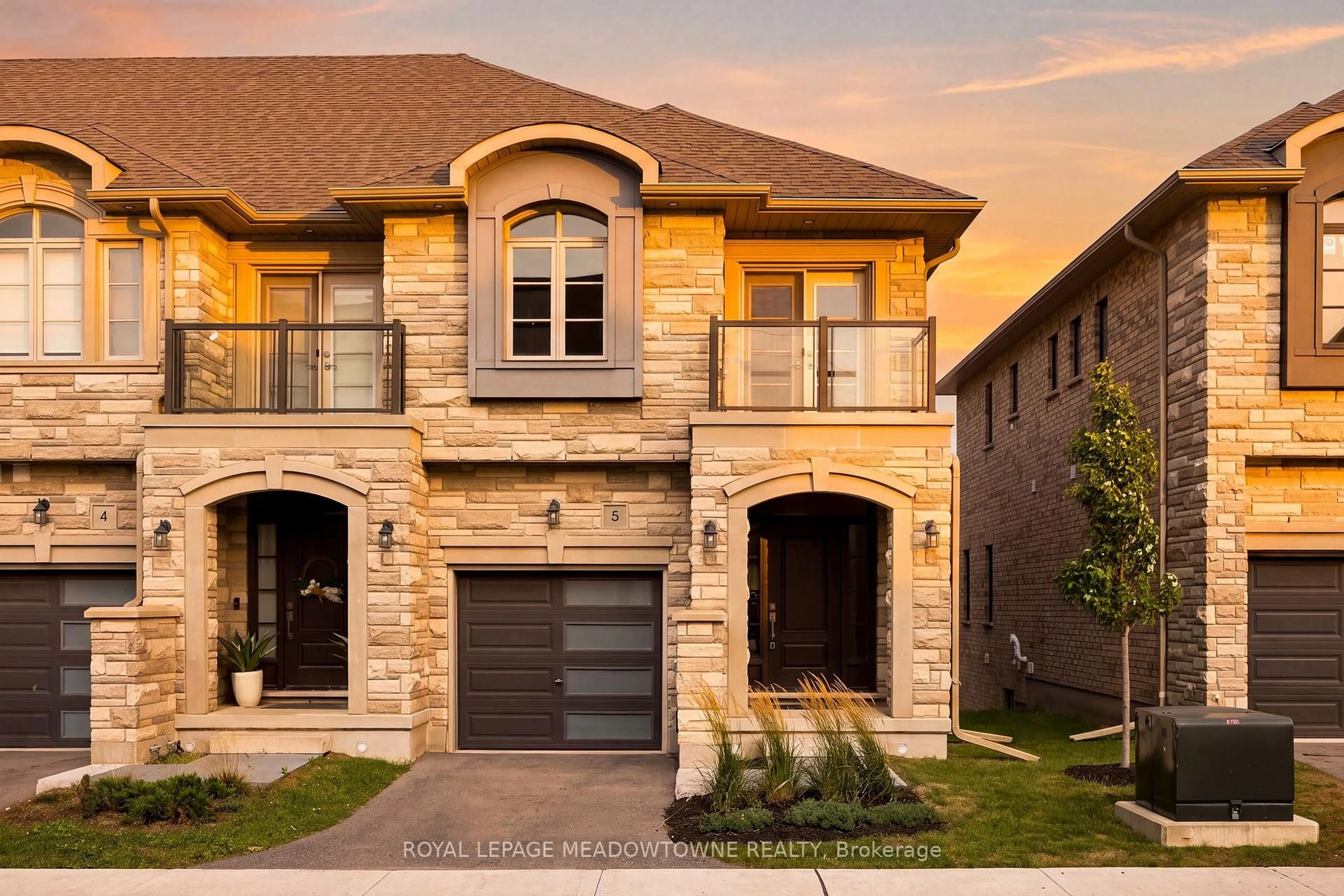 Home with brick exterior material, street for 675 Victoria Rd #5, Guelph Ontario N1E 0S9