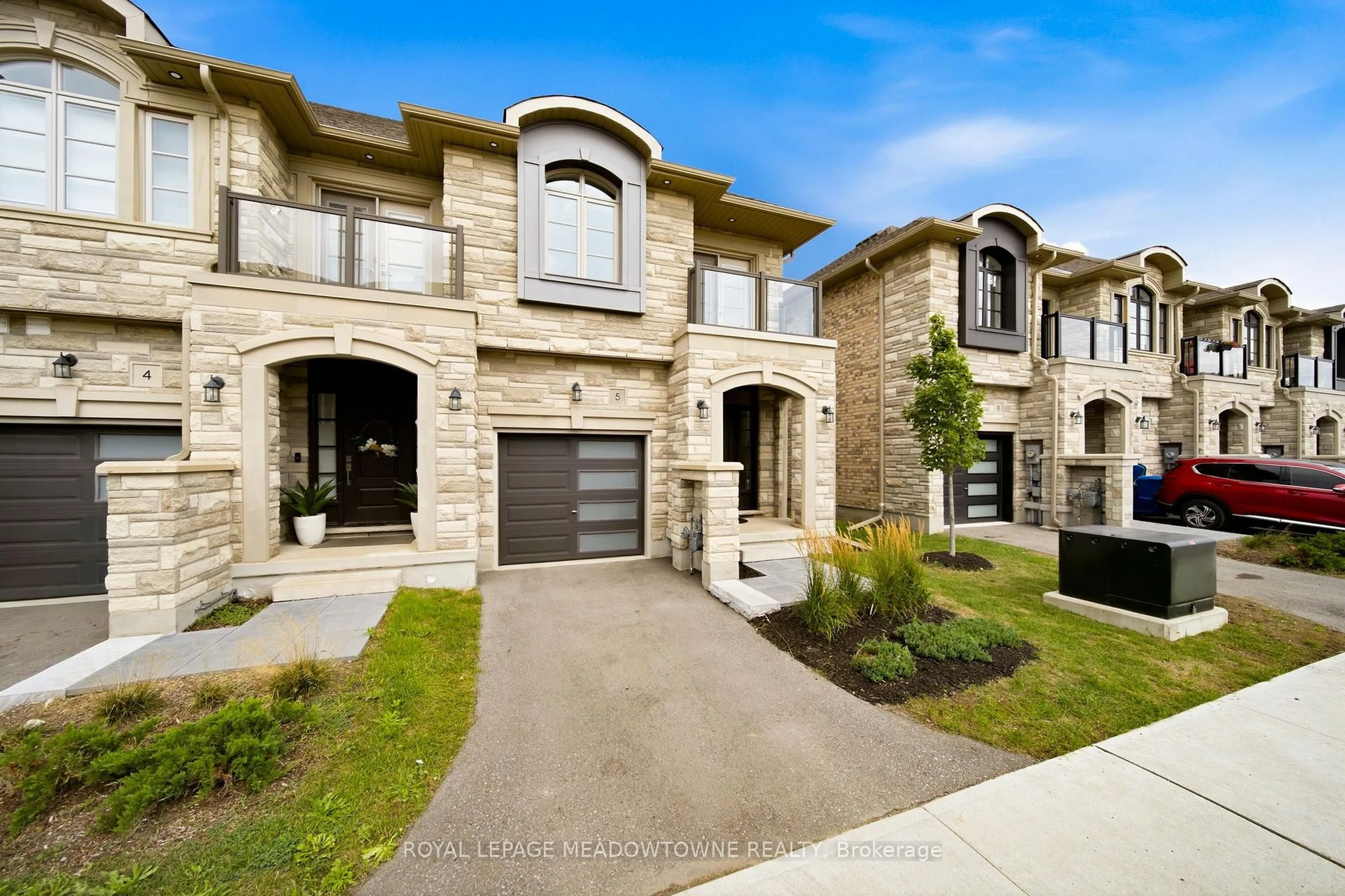Home with brick exterior material, street for 675 Victoria Rd #5, Guelph Ontario N1E 0S9