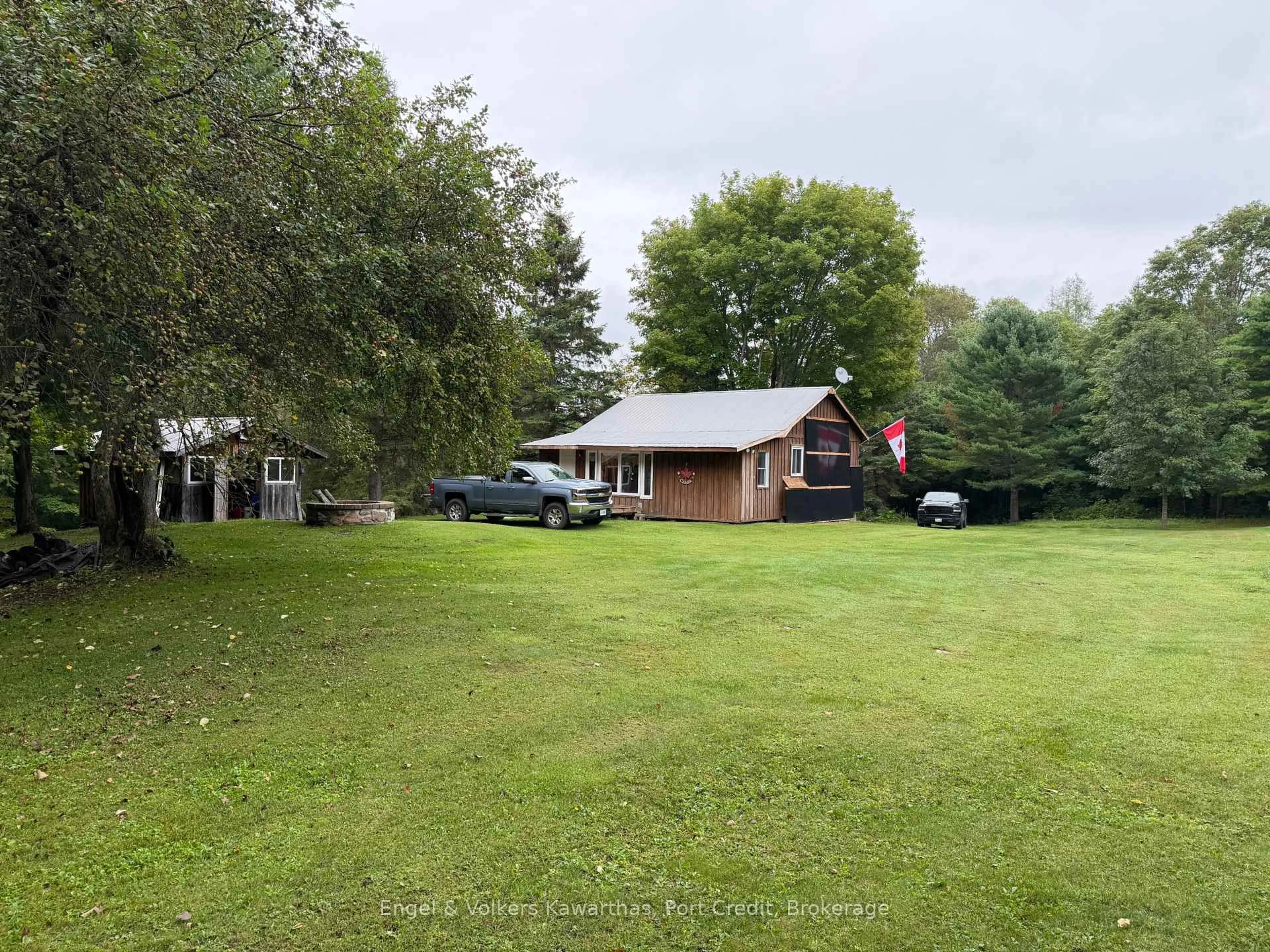 A pic from outside/outdoor area/front of a property/back of a property/a pic from drone, unknown for 73 White Church Rd, Coe Hill Ontario K0L 1P0