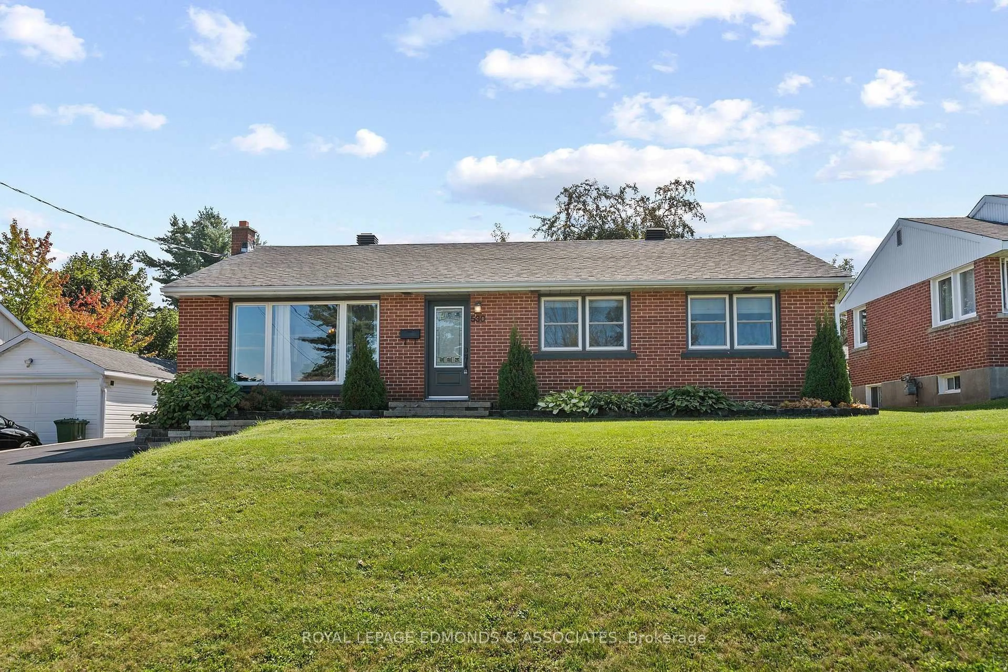 Home with brick exterior material, street for 530 Alfred St, Pembroke Ontario K8A 3B7