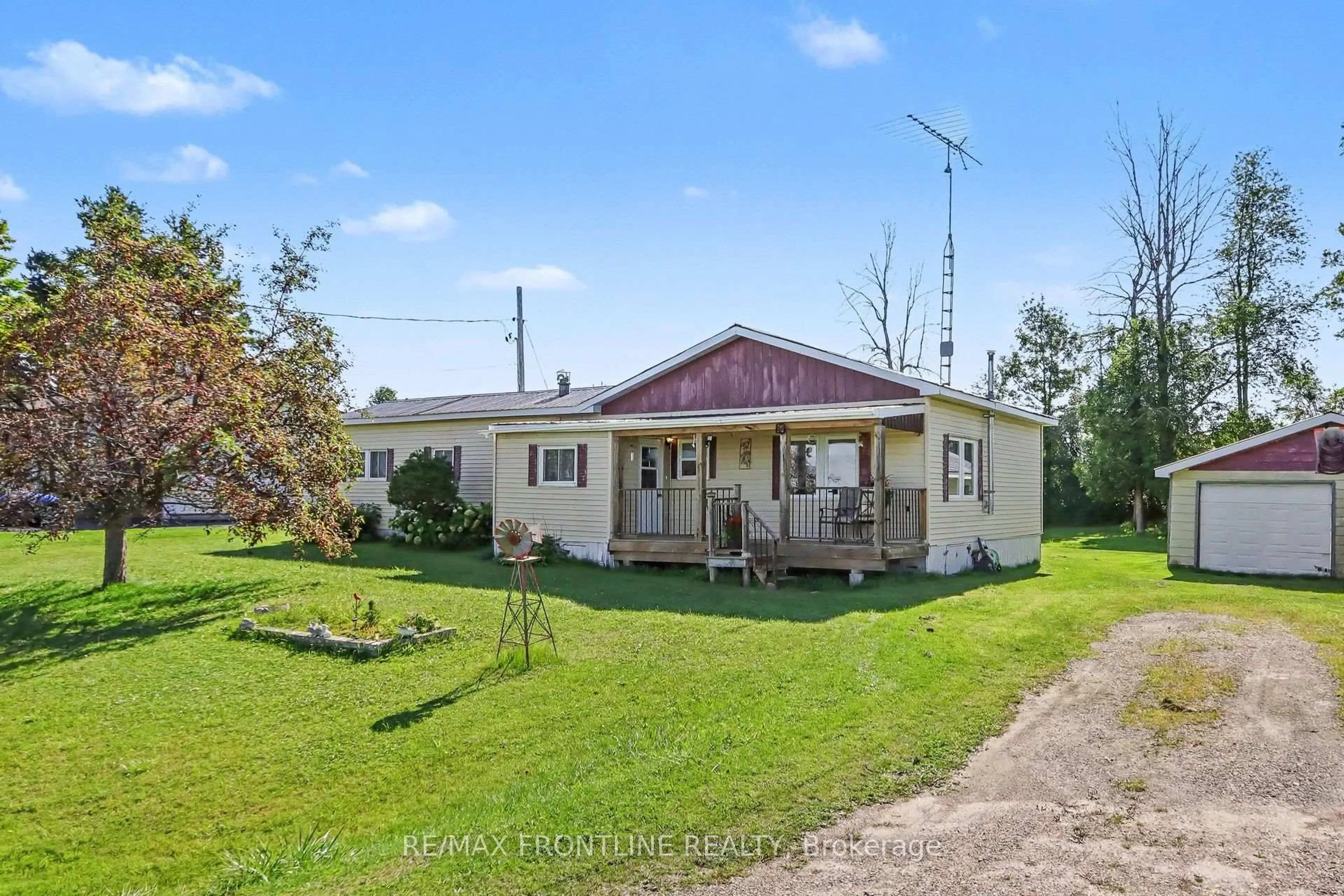 A pic from outside/outdoor area/front of a property/back of a property/a pic from drone, unknown for 2113 Christie Lake Rd, Perth Ontario K7H 3C6