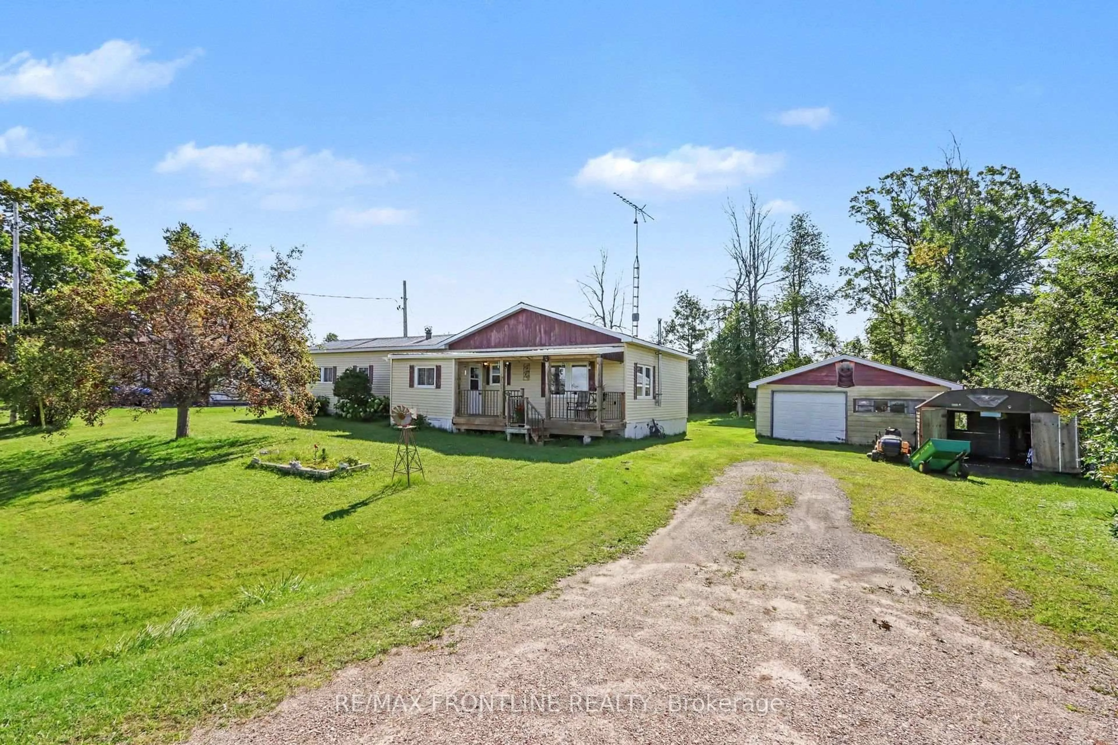 A pic from outside/outdoor area/front of a property/back of a property/a pic from drone, unknown for 2113 Christie Lake Rd, Perth Ontario K7H 3C6