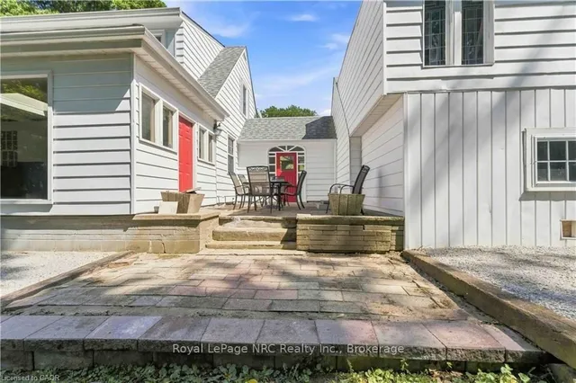1537 Gregory Rd, St. Catharines 2