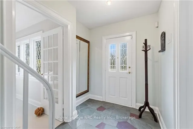 1537 Gregory Rd, St. Catharines 4