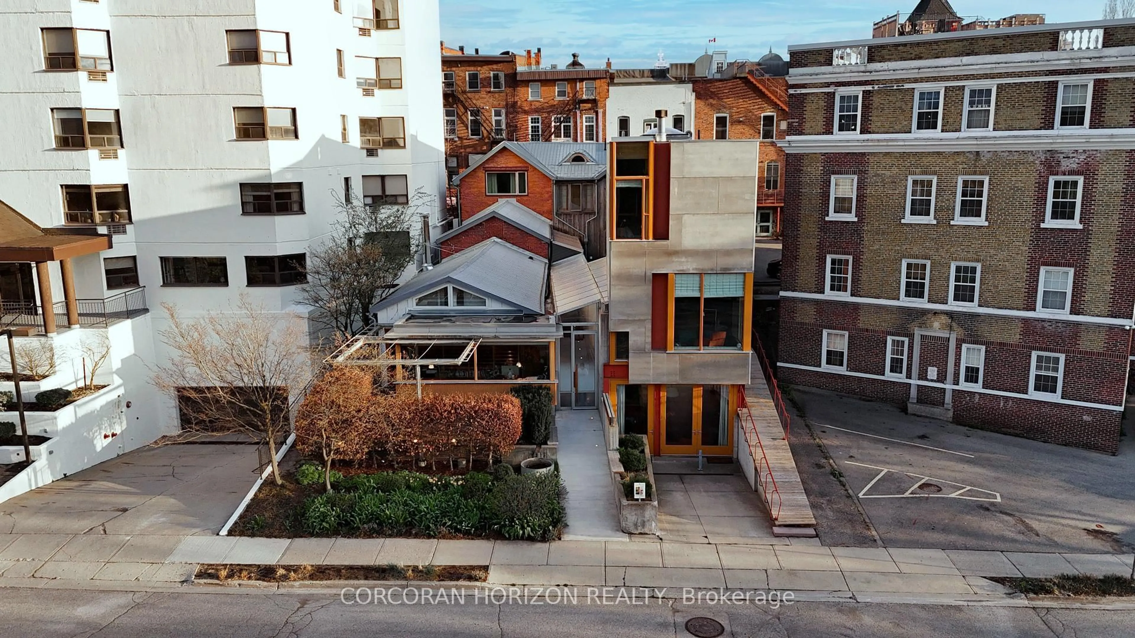 A pic from outside/outdoor area/front of a property/back of a property/a pic from drone, city buildings view from balcony for 9 Cobourg St, Stratford Ontario N5A 3E4