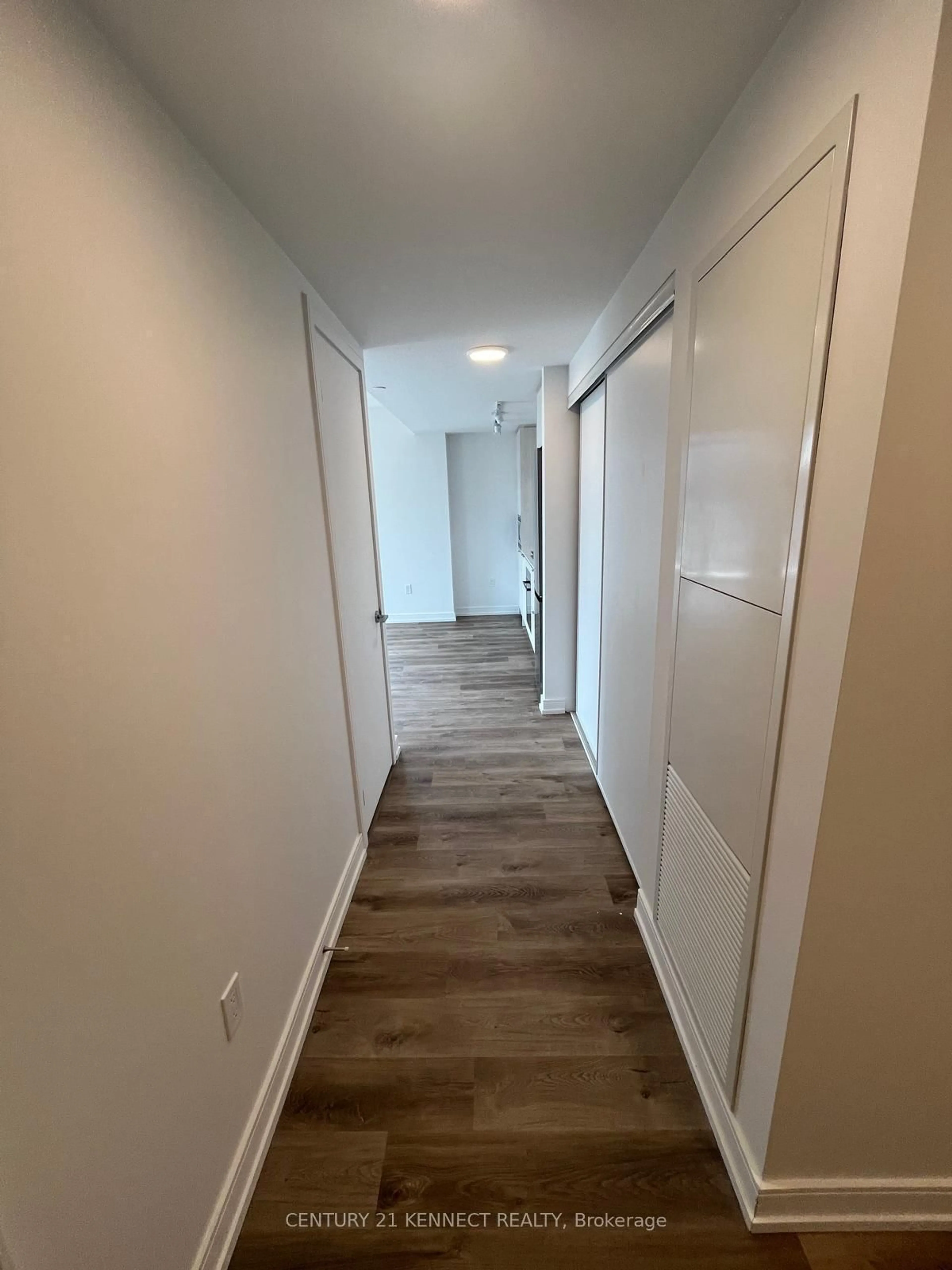 A pic of a room for 1 Jarvis St #1108, Hamilton Ontario L8R 3J2