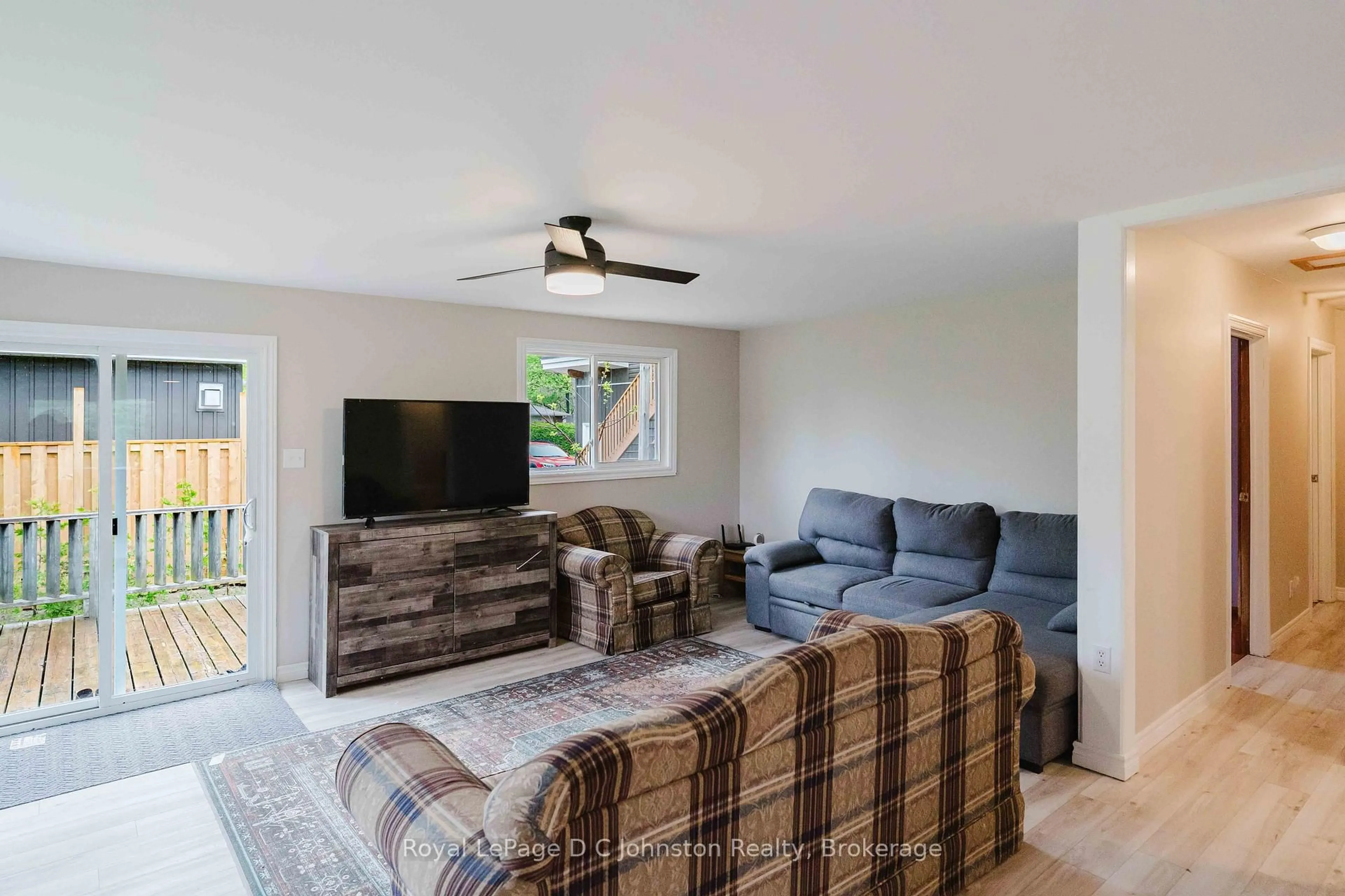 Living room with furniture, unknown for 229 Edward St, Saugeen Shores Ontario N0H 2L0
