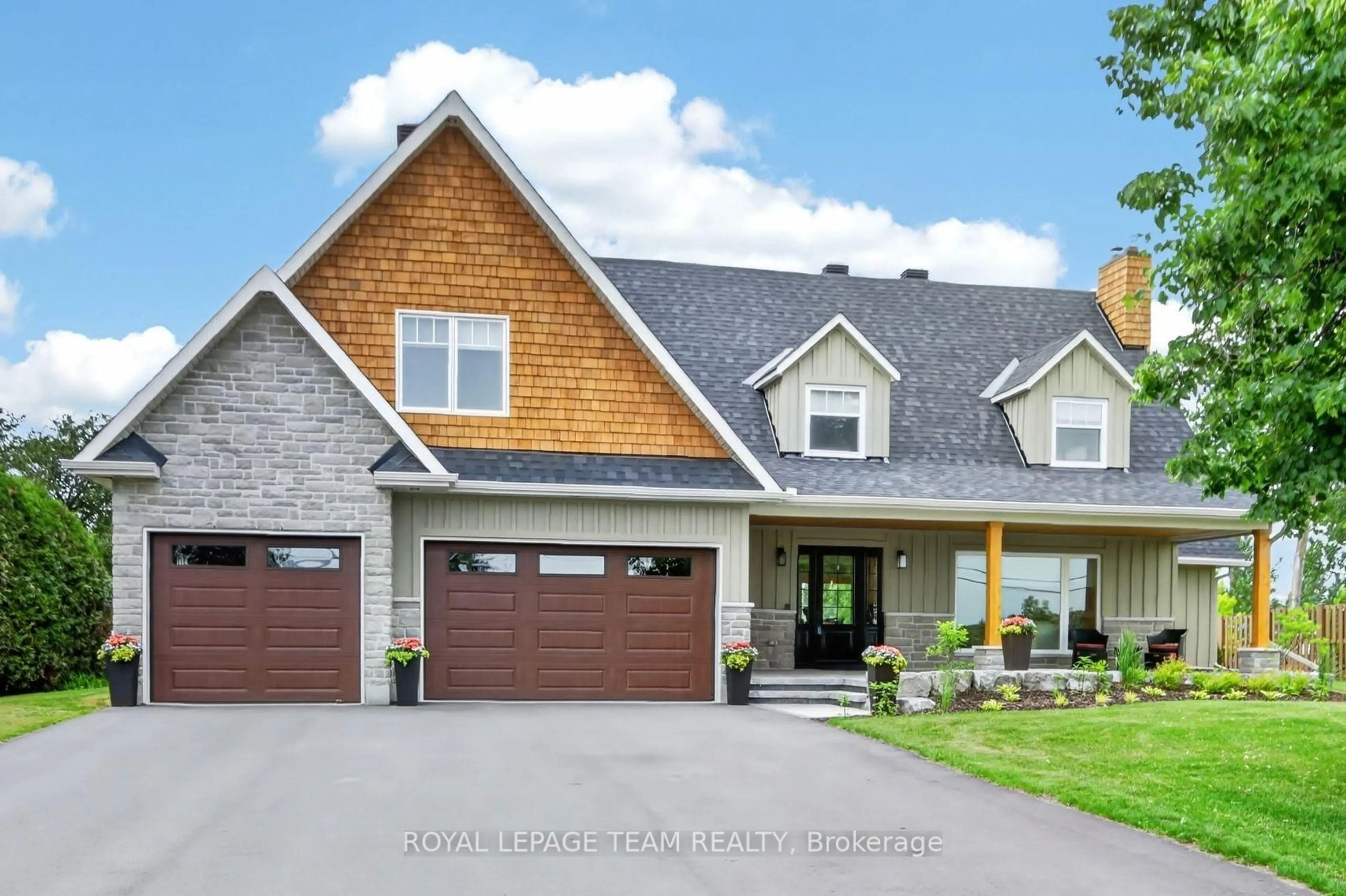 Home with brick exterior material, street for 2710 River Rd, Manotick Ontario K4M 1A3