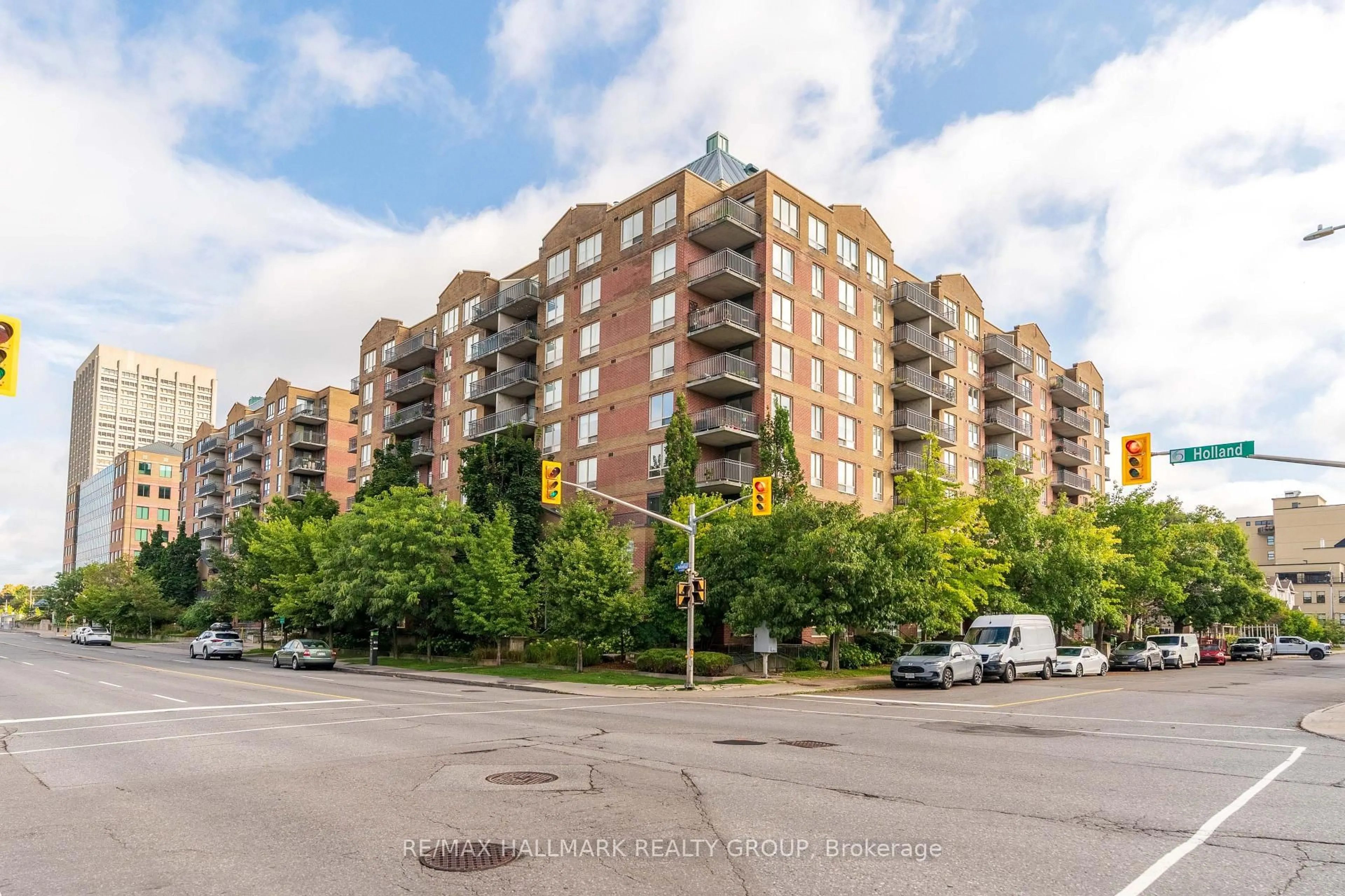 Unknown for 45 Holland Ave #616, Ottawa Ontario K1Y 4S3