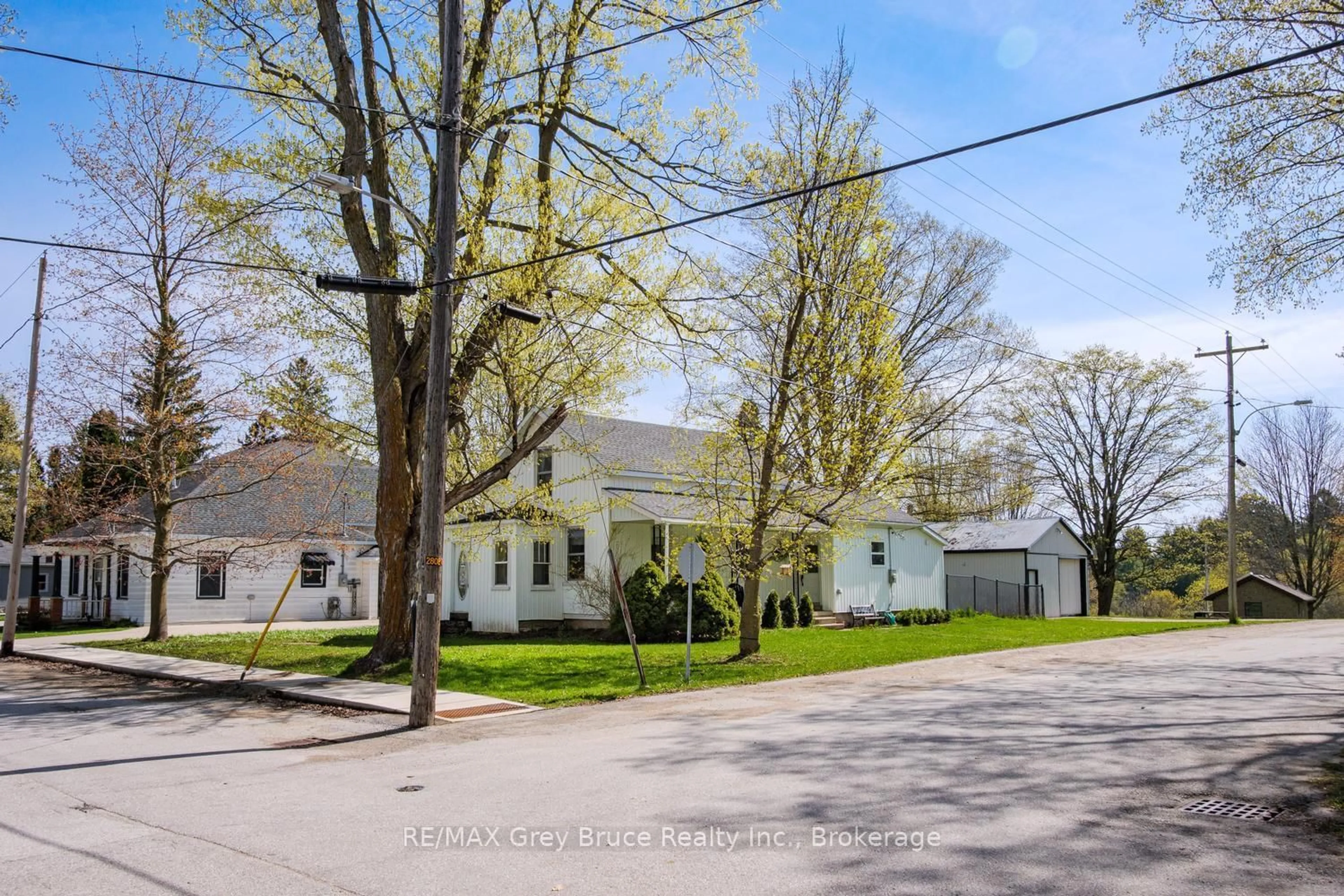 A pic from outside/outdoor area/front of a property/back of a property/a pic from drone, street for 105 Main St, Arran-Elderslie Ontario N0H 2N0
