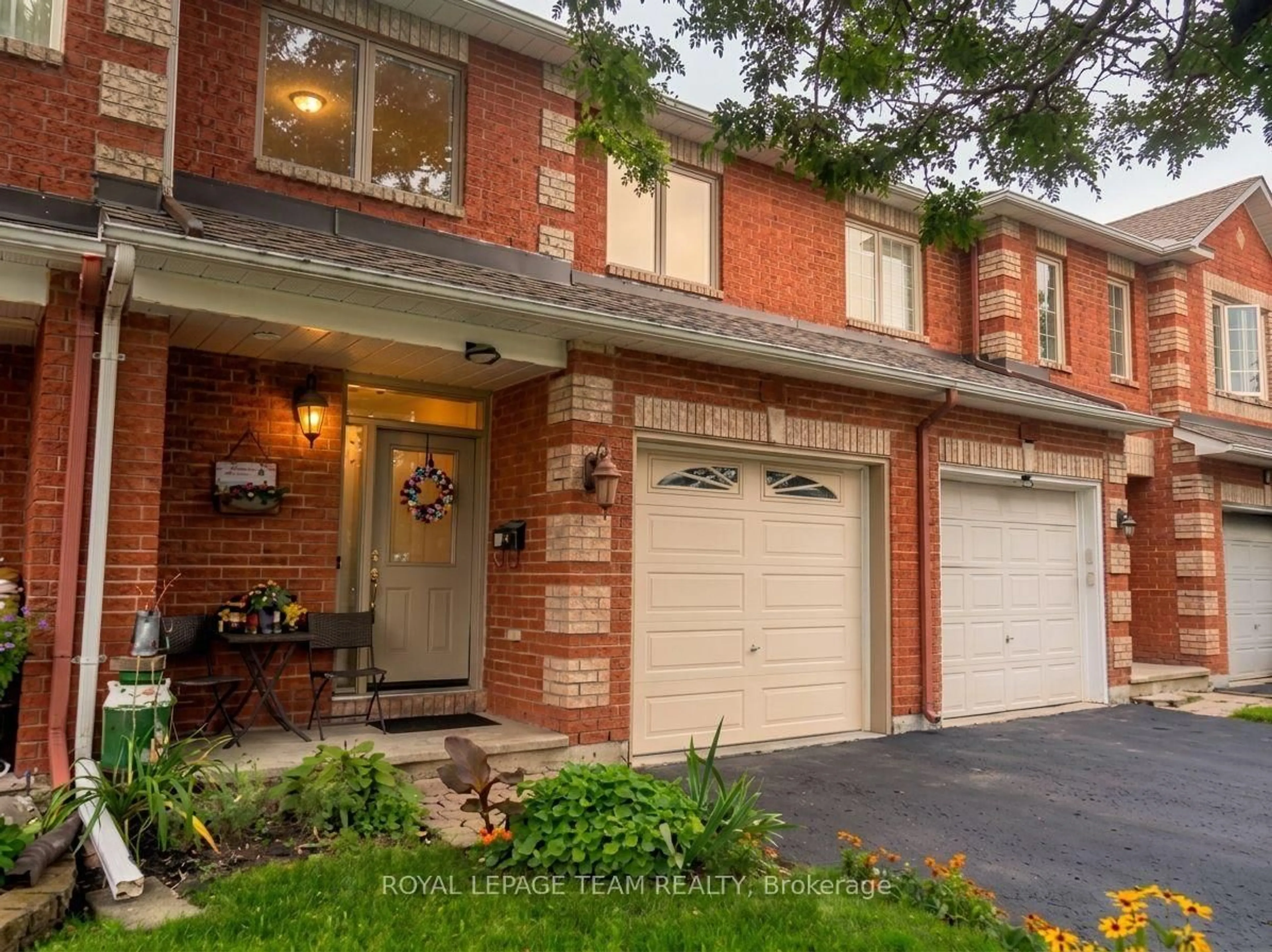 Home with brick exterior material, street for 5 Chantilly Gate, Ottawa Ontario K2S 2B2