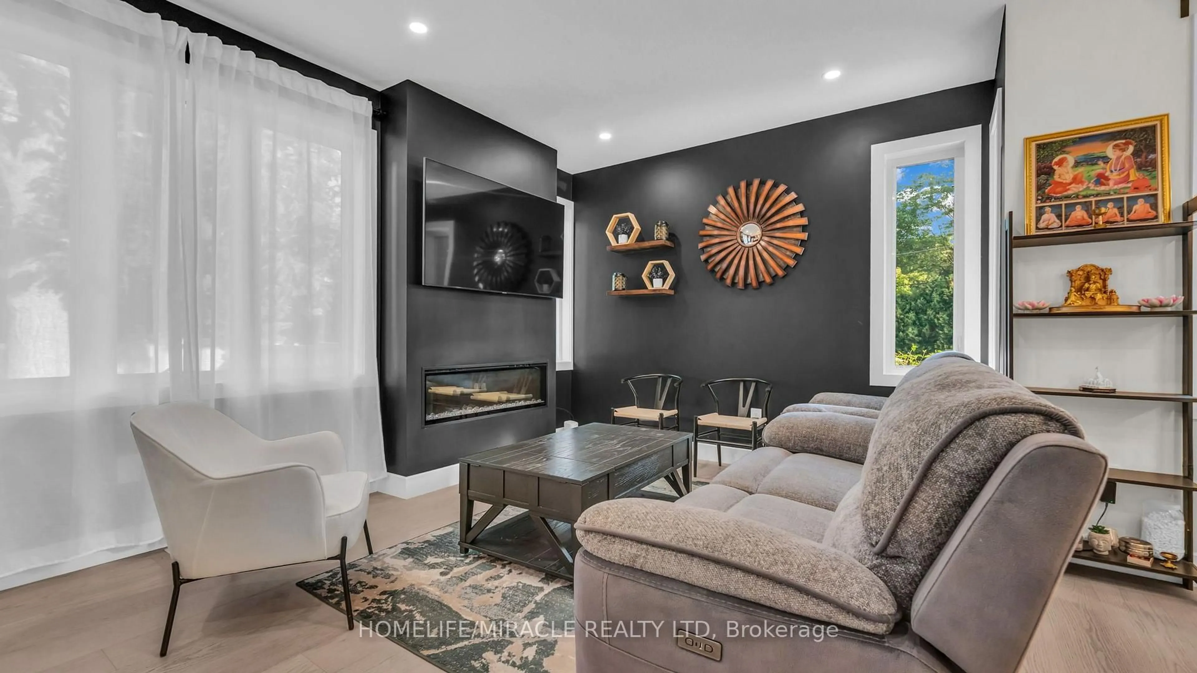 Living room with furniture, unknown for 1195 Riverside Dr #2, London North Ontario N6H 0K4