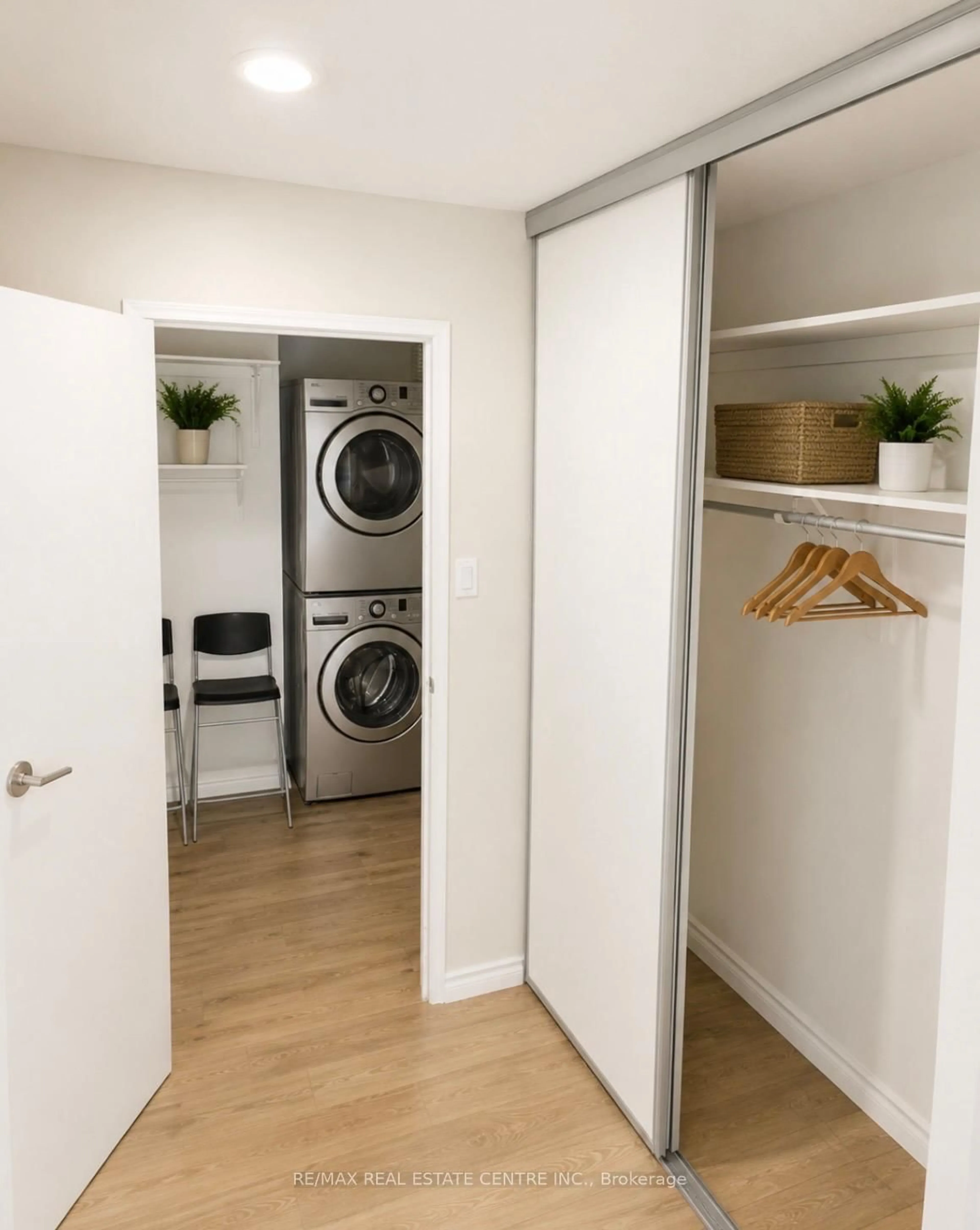 Laundry room for 65 Highland Cres #804, Kitchener Ontario N2M 5M8