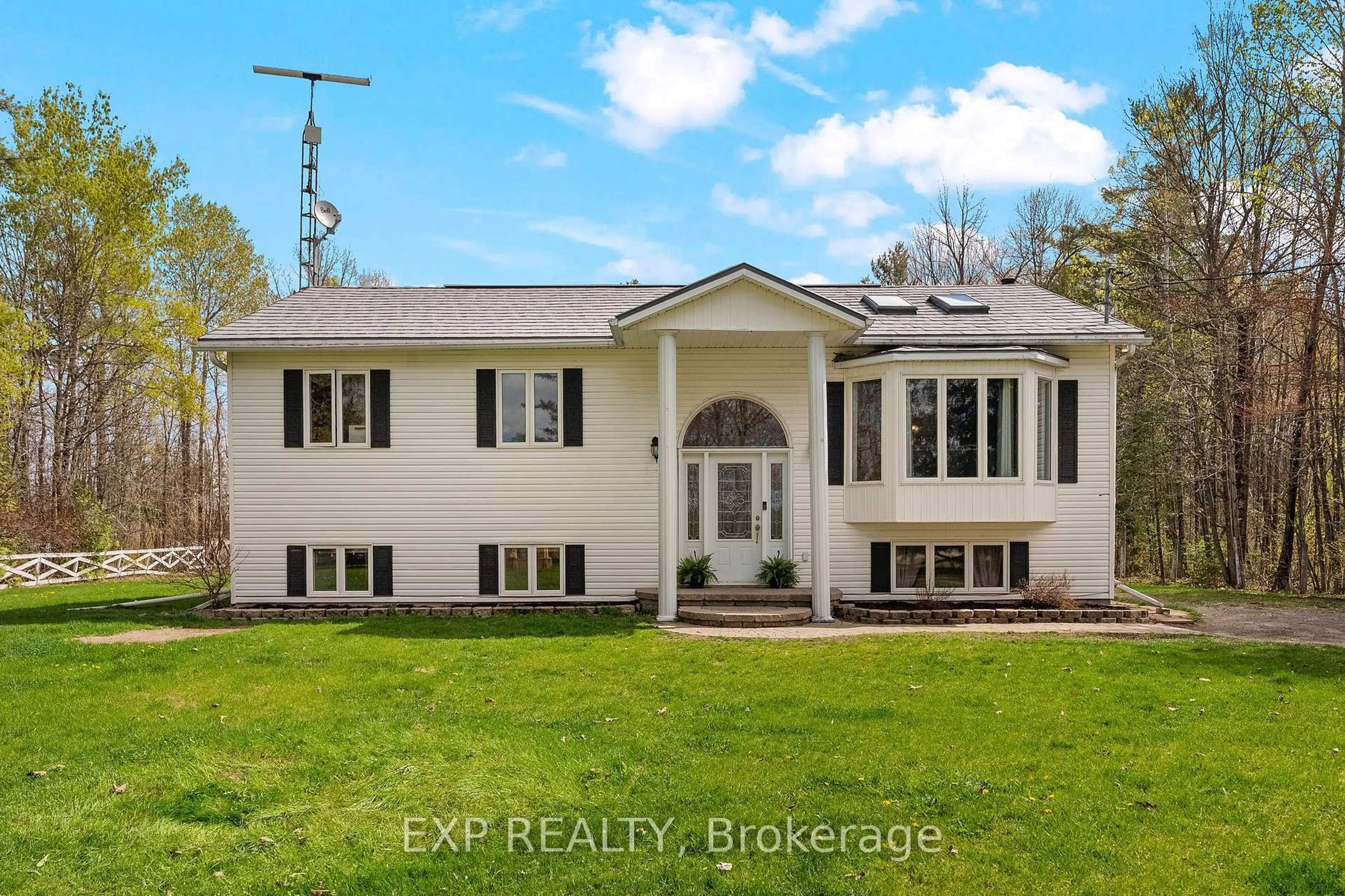Home with vinyl exterior material, street for 1348 Scheel Dr, Braeside Ontario K0A 1G0