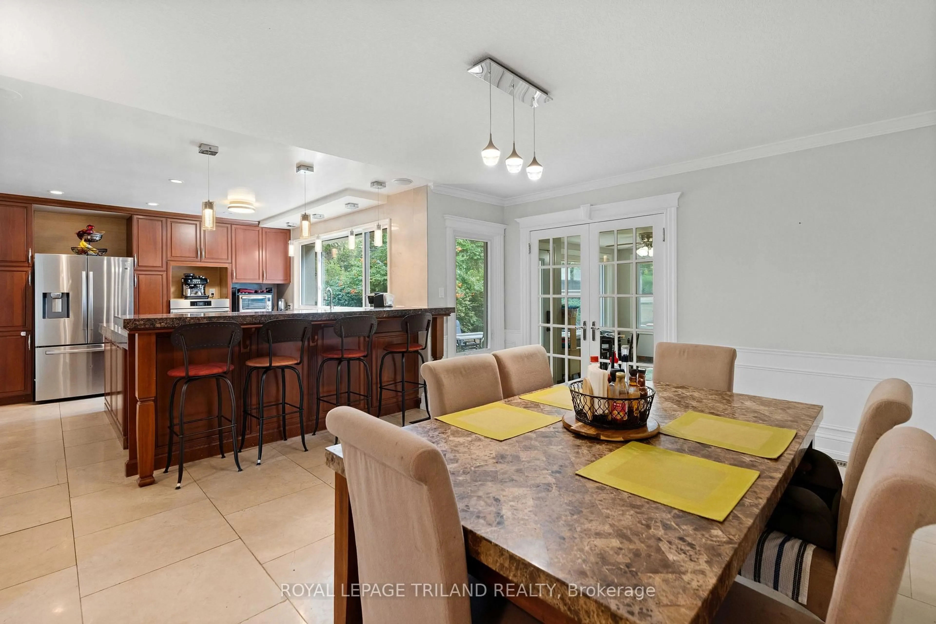 Open concept kitchen, ceramic/tile floor for 57 Westchester Dr, London North Ontario N6G 2K6
