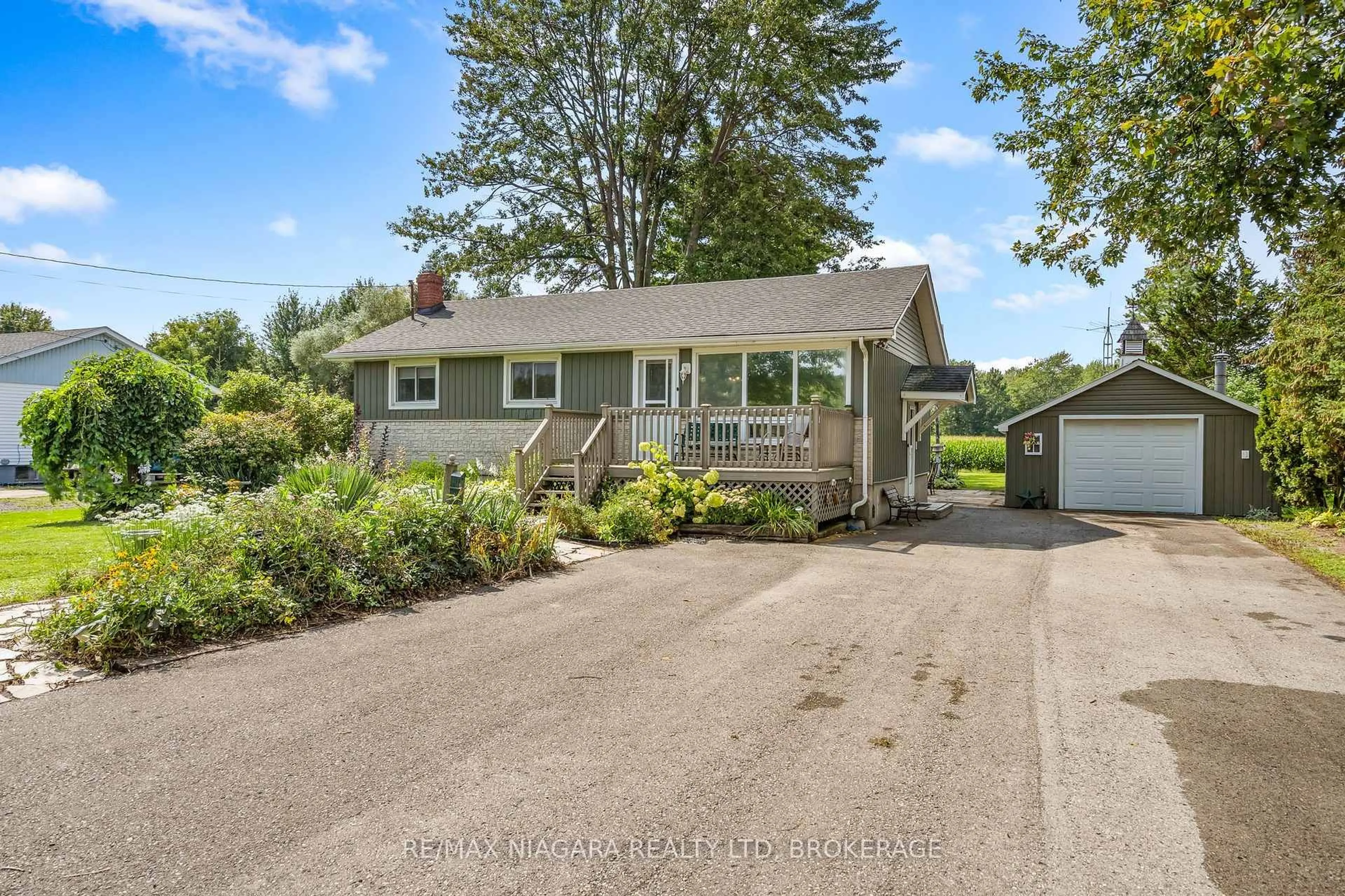 A pic from outside/outdoor area/front of a property/back of a property/a pic from drone, unknown for 42058 Hwy 3, Wainfleet Ontario L0S 1V0