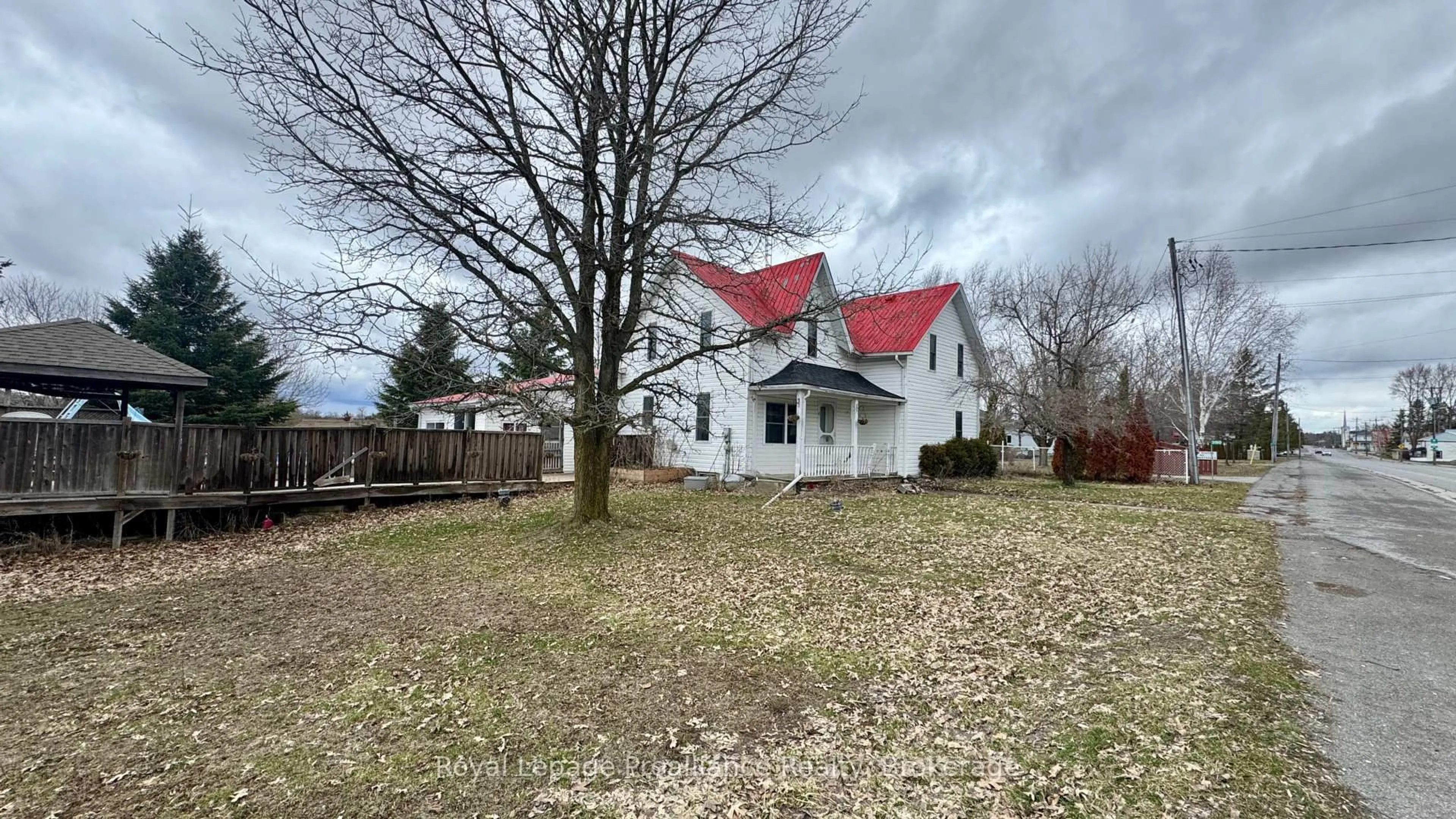 A pic from outside/outdoor area/front of a property/back of a property/a pic from drone, building for 3186 County Road 41, Greater Napanee Ontario K0K 2W0