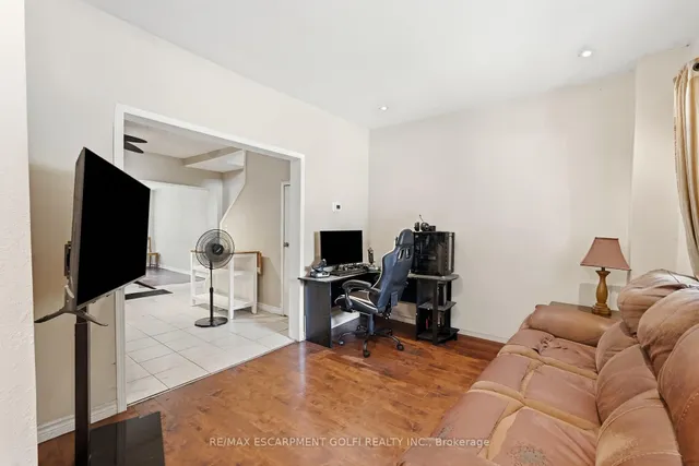 26 Niagara St, Hamilton 3