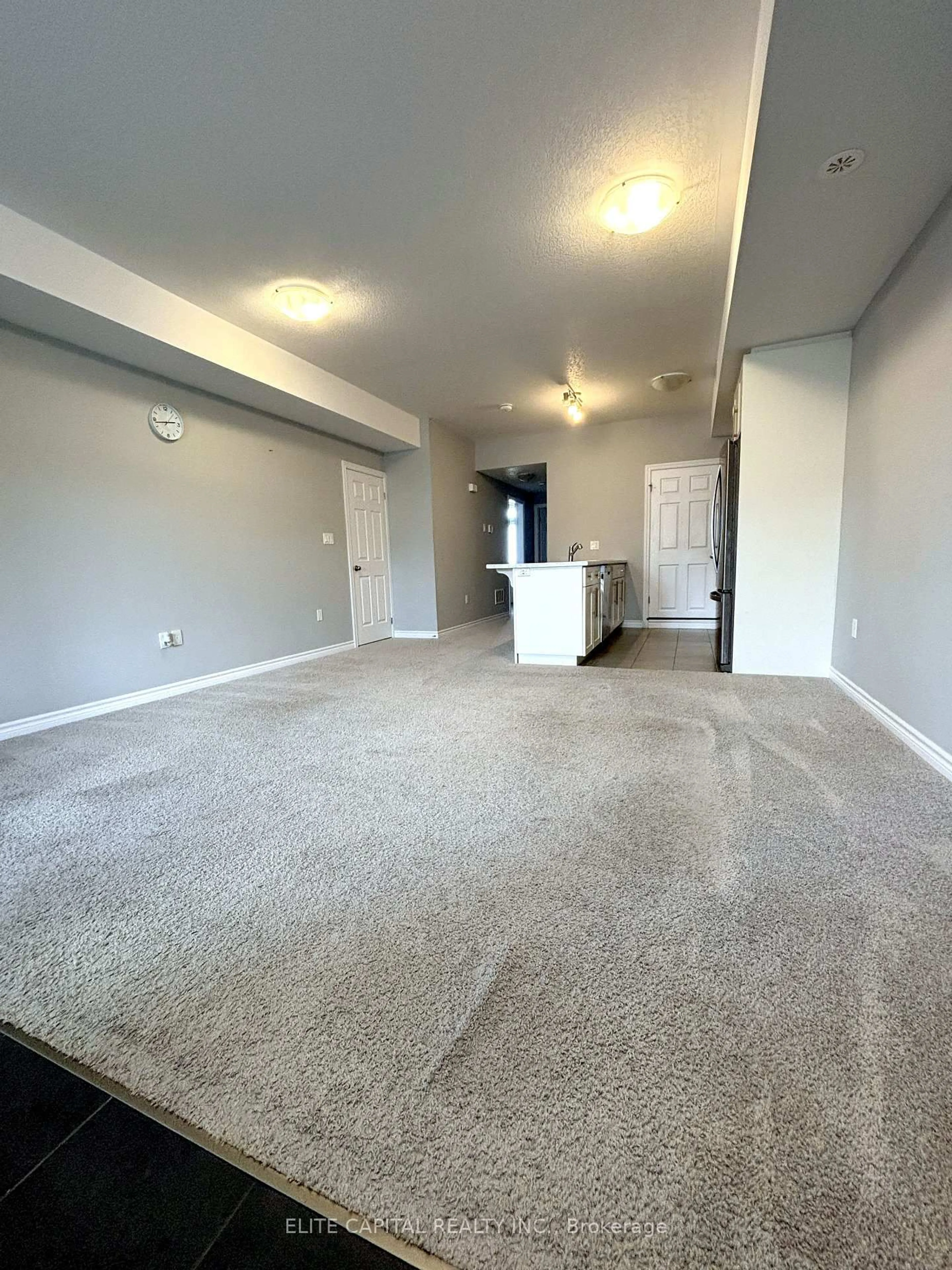 A pic of a room for 104 Oat Lane, Kitchener Ontario N2R 0S8