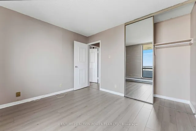 505 ST LAURENT Blvd #903, Ottawa 5