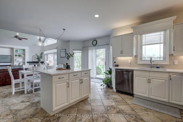 9538 Tower Rd, Central Elgin 3