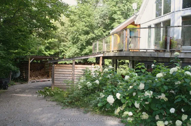 2721 Old Hastings Rd, Coe Hill 3