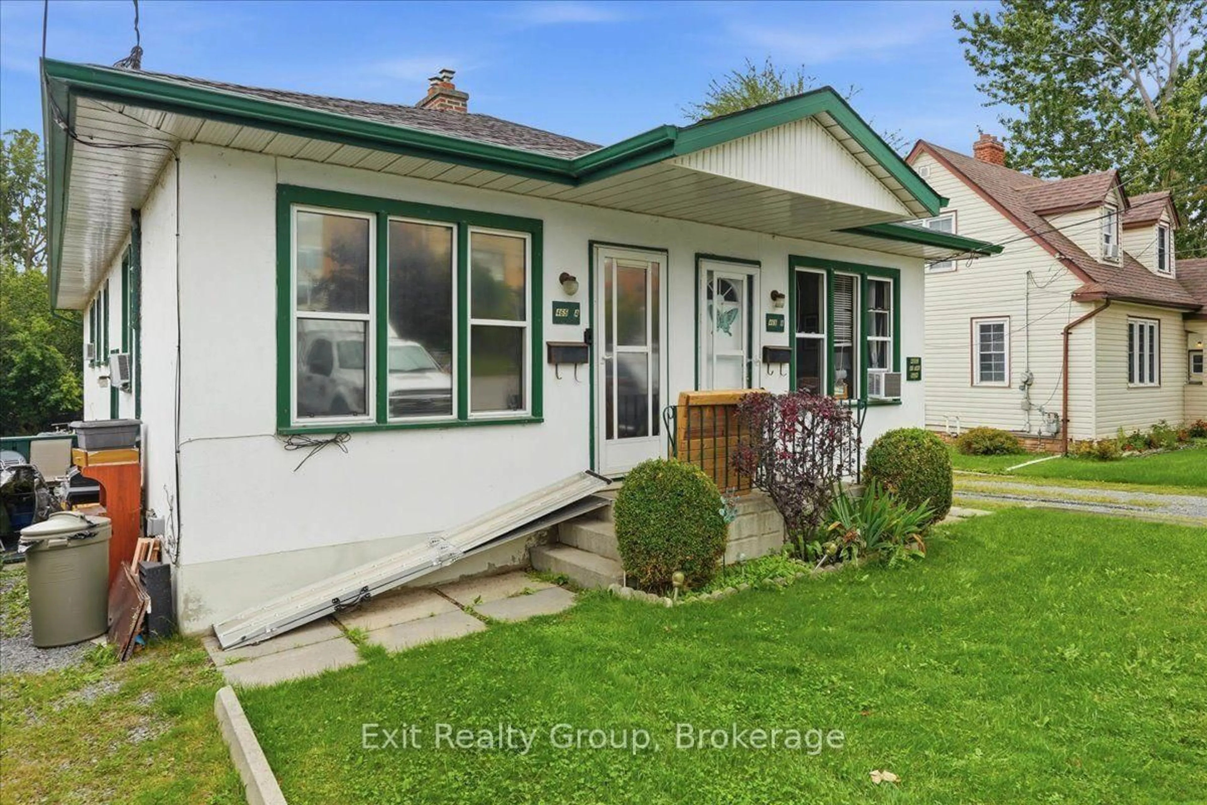 Unknown for 465 Dundas St, Belleville Ontario K8P 1B6