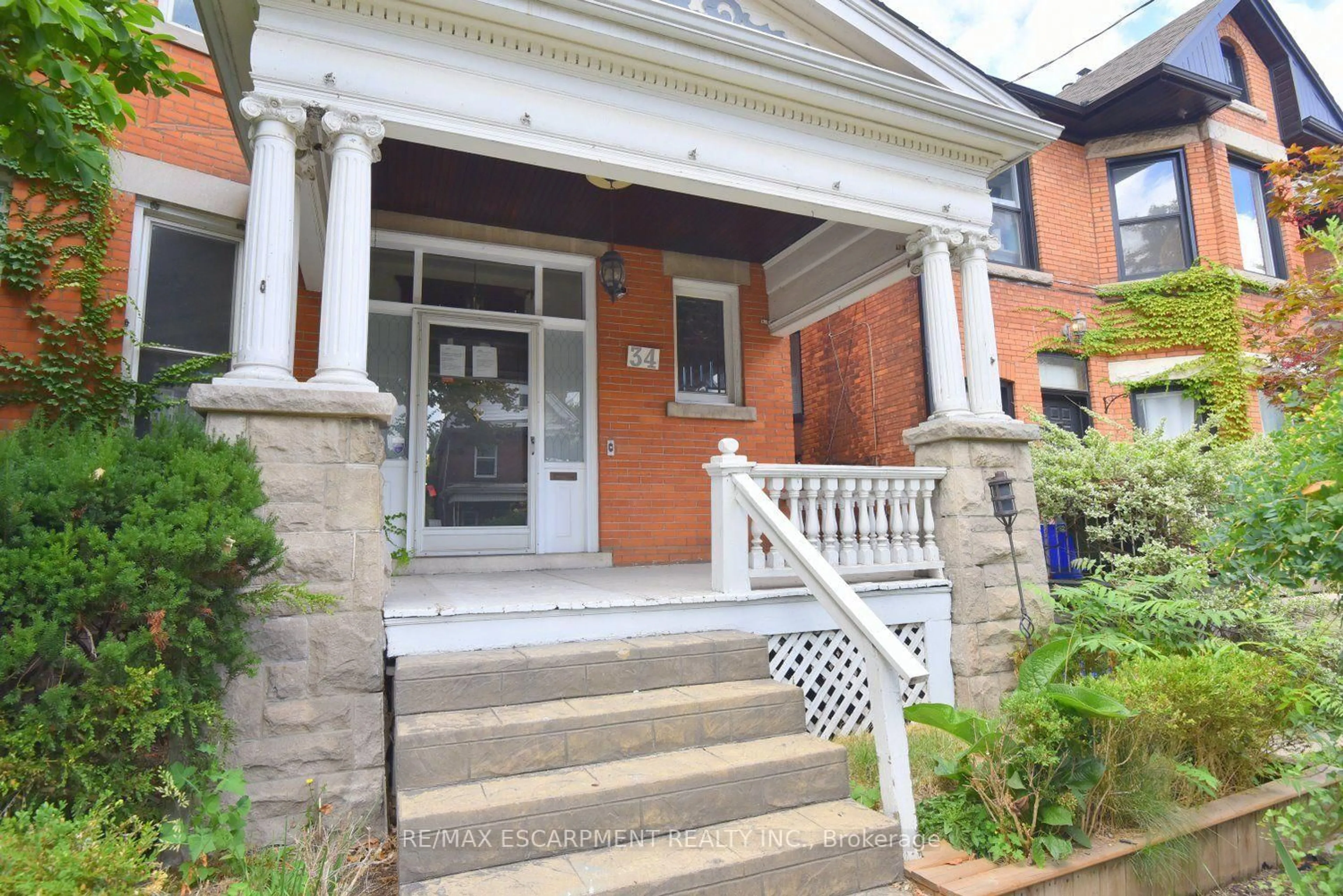 Home with brick exterior material, street for 34 HOLTON Ave, Hamilton Ontario L8M 2L2