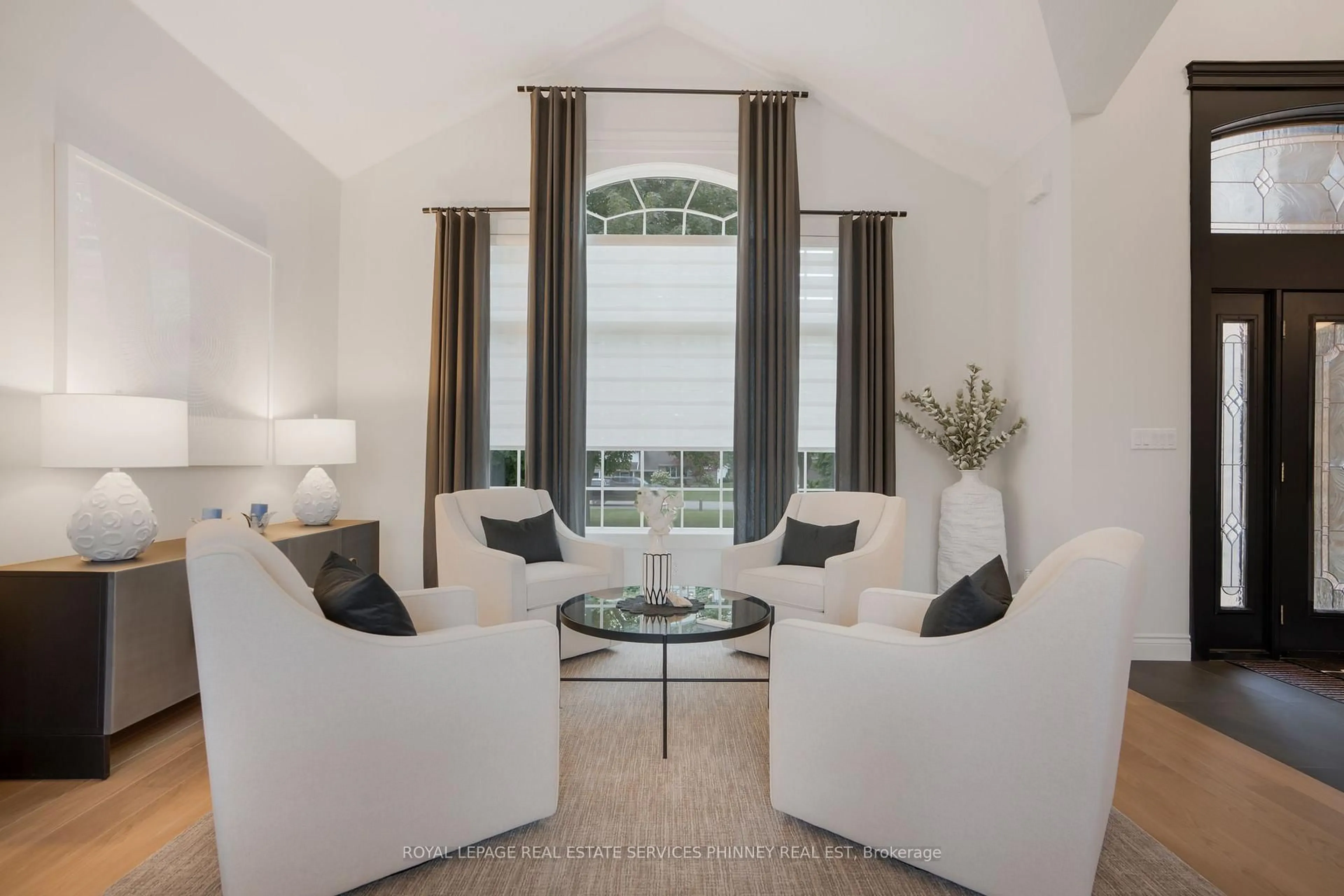 Living room with furniture, unknown for 22735 Creek Rd, Chatham-Kent Ontario N7M 5J3