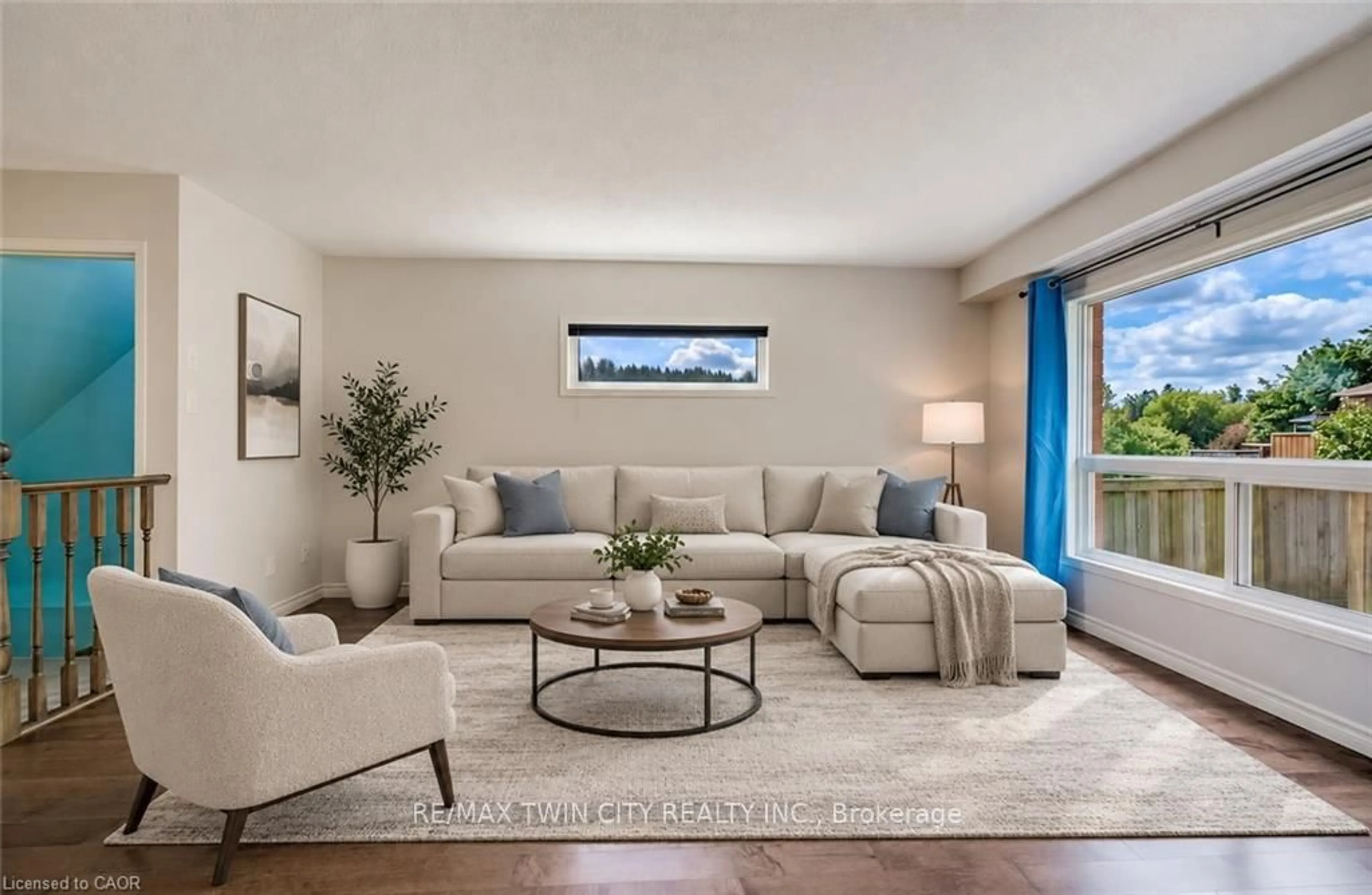 Living room with furniture, unknown for 508 VERONICA Dr, Kitchener Ontario N2A 4E8