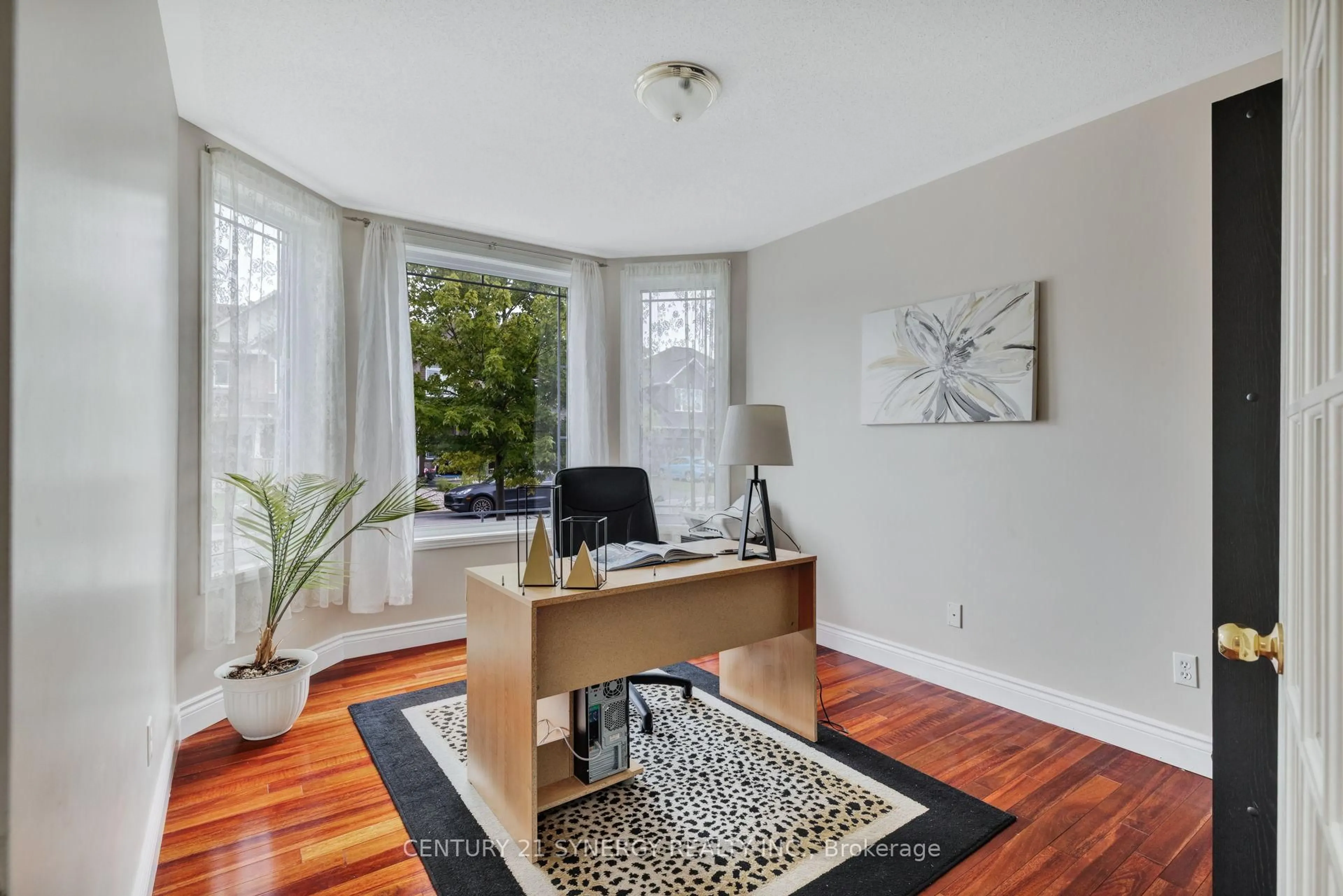 A pic of a room for 413 Muirland Ave, Ottawa Ontario K4A 5G4